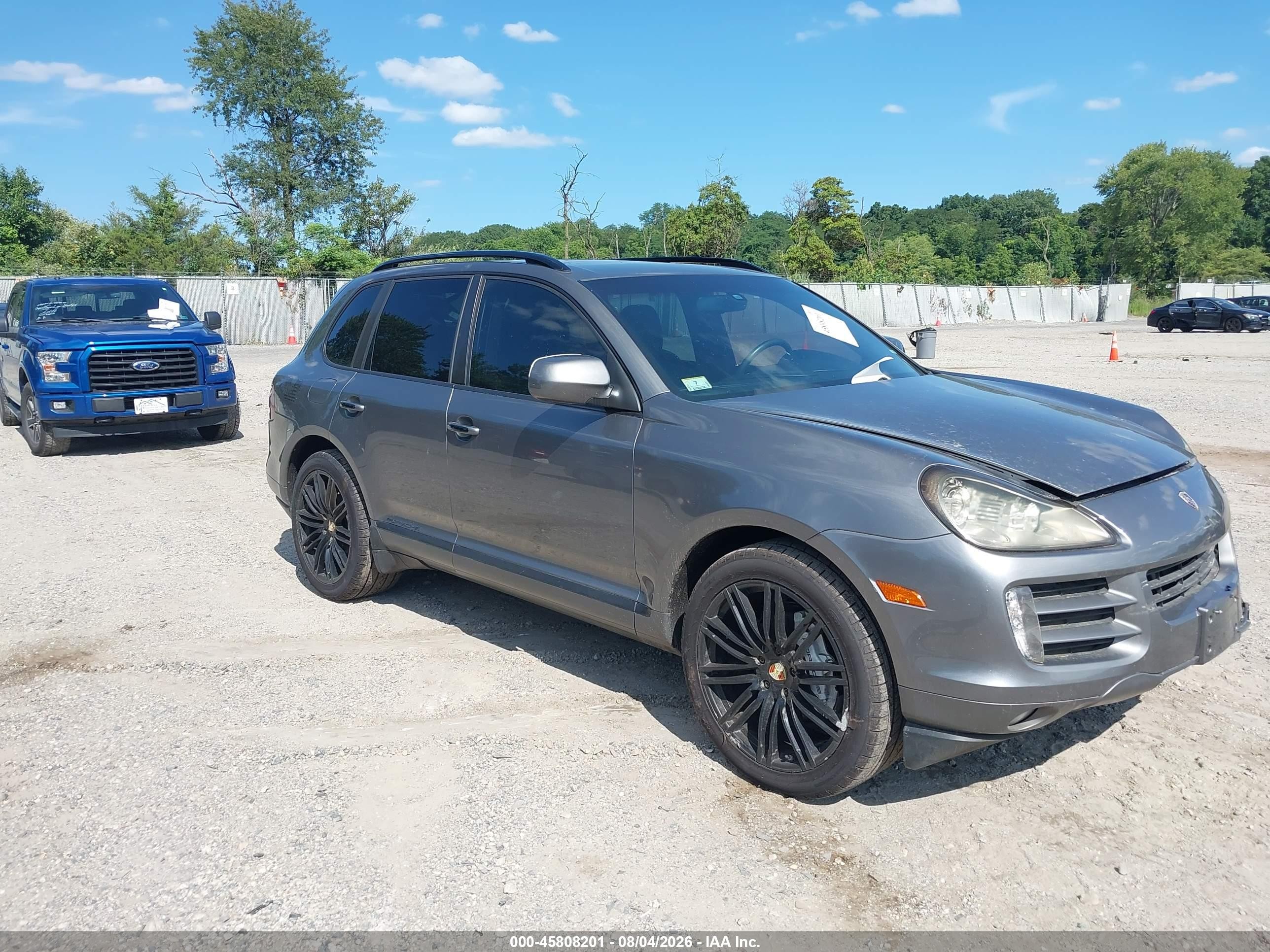 2010 Porsche Cayenne, VIN WP1AA2AP0ALA05321 — Front end
