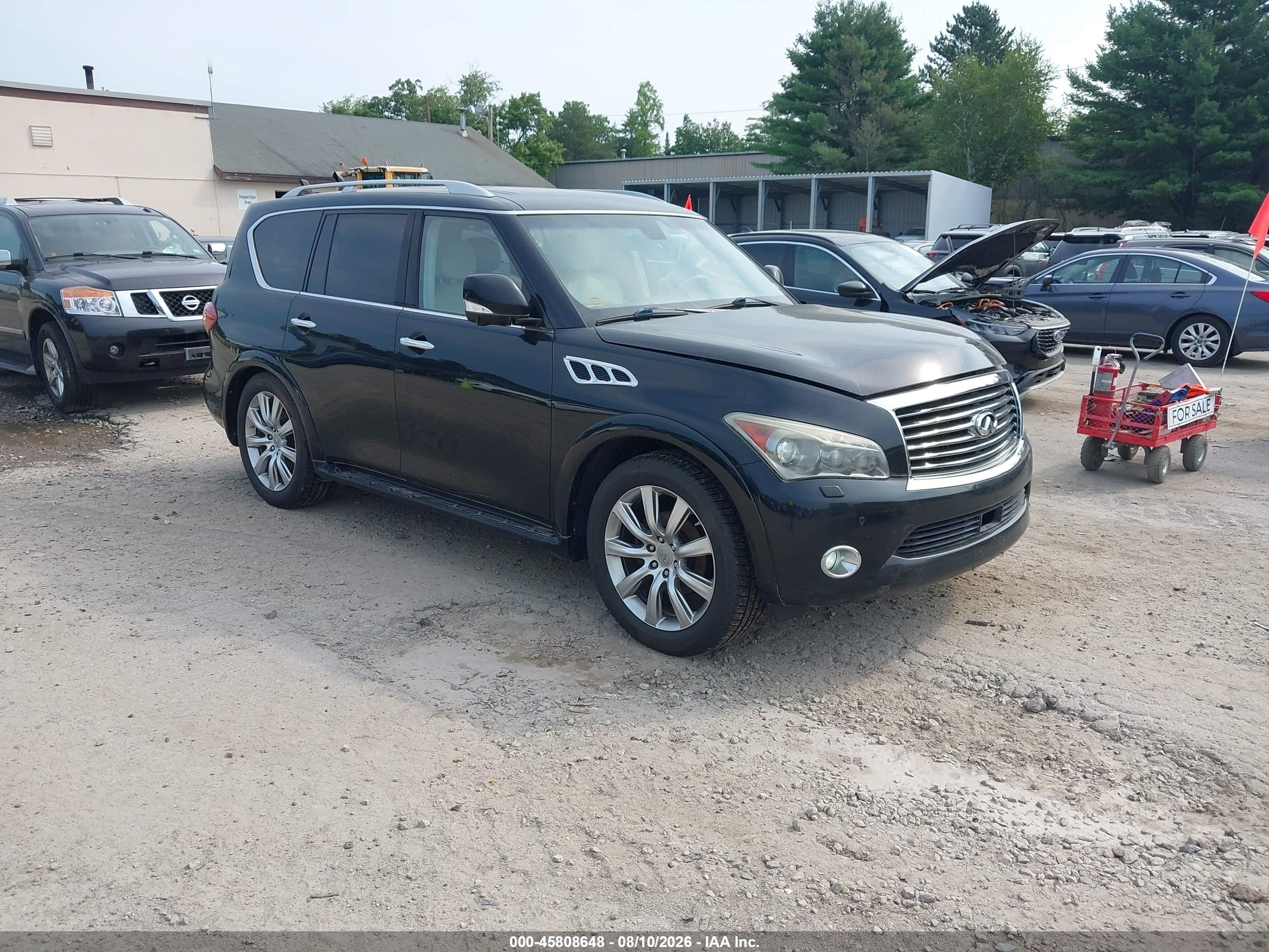 2011 Infiniti QX56 7-passenger, VIN JN8AZ2NE8B9002690 — Normal wear