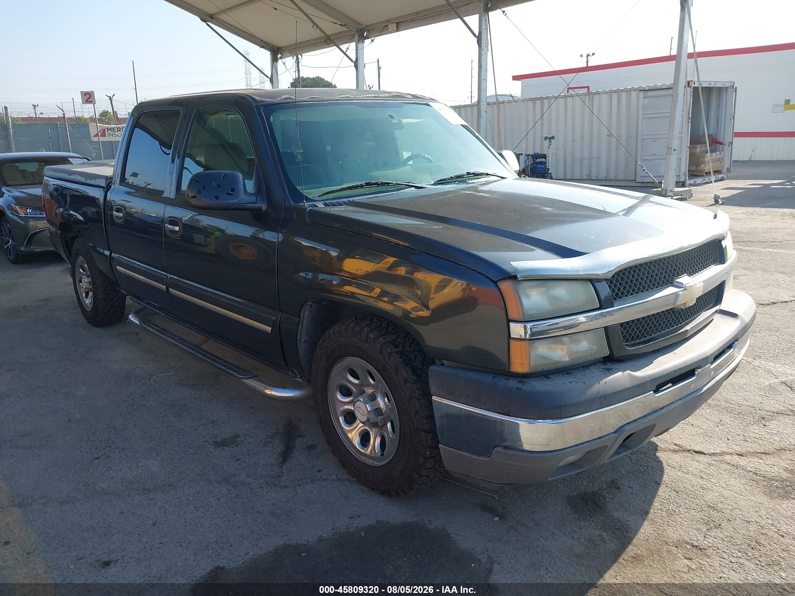 2005 Chevrolet Silverado 1500 LS, VIN 2GCEC13T851354692 — Rear end