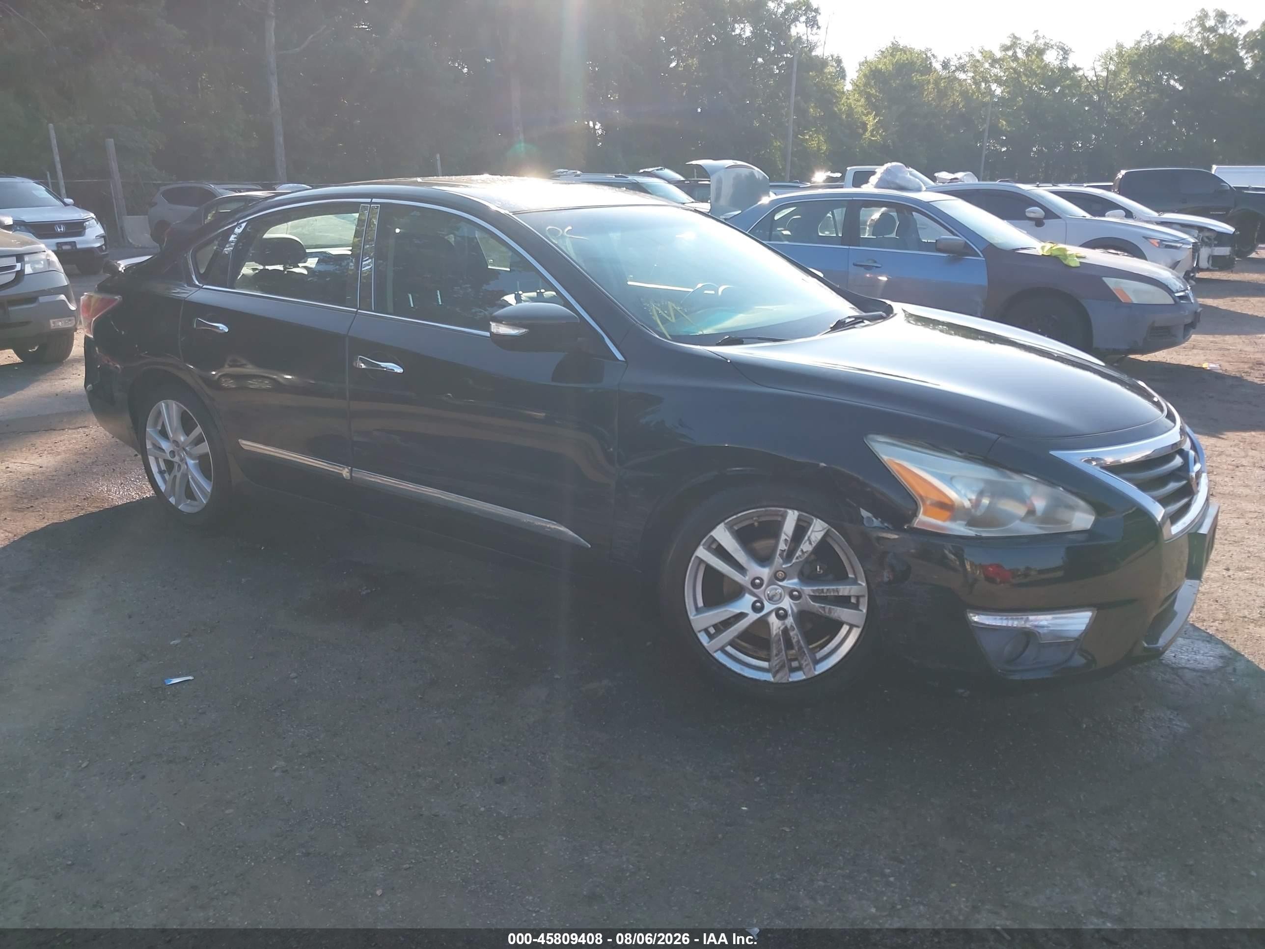 2015 Nissan Altima SL, VIN 1N4BL3AP8FC104620 — Side