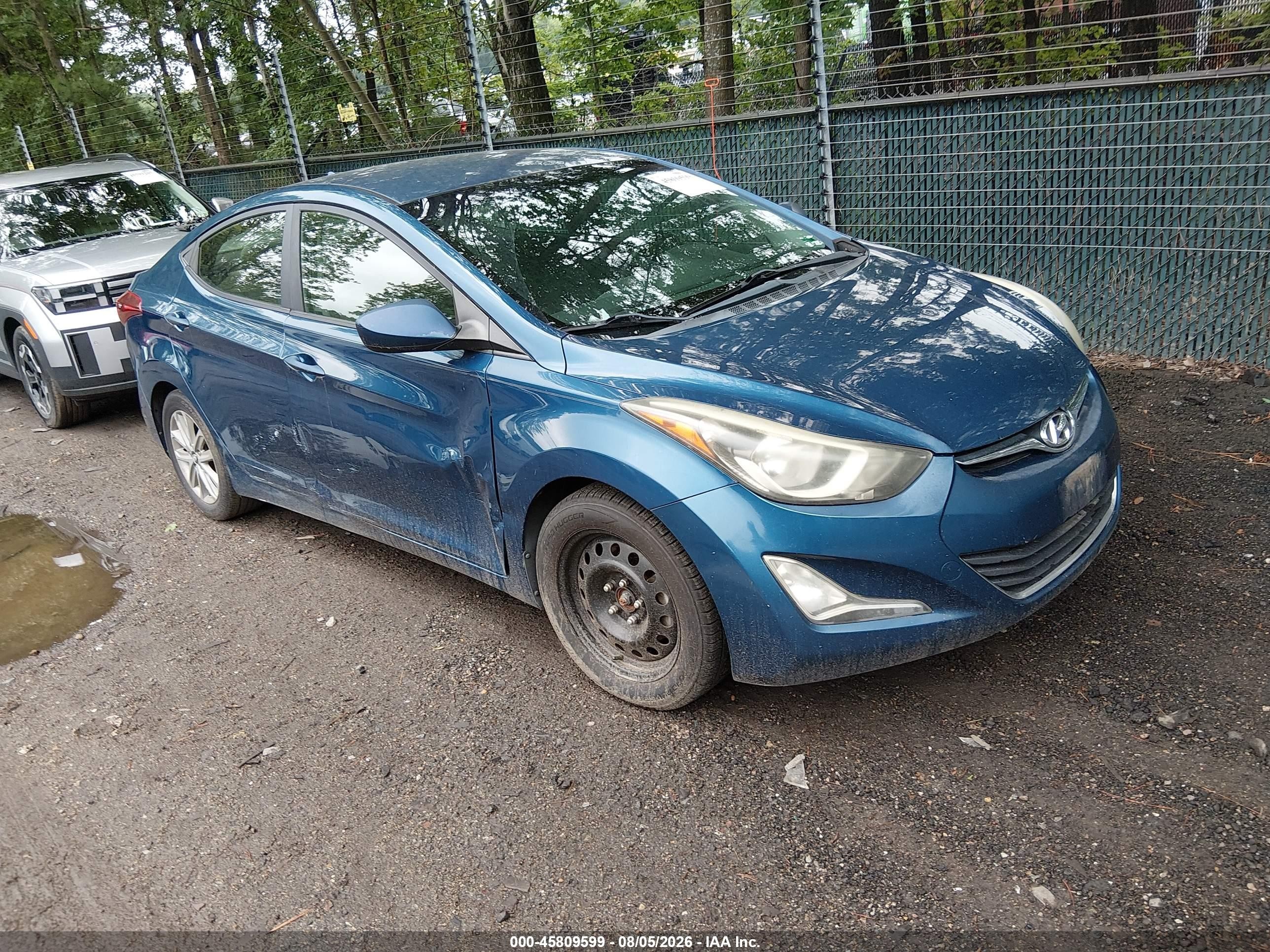 2014 Hyundai Elantra SE, VIN KMHDH4AE2EU083003 — Normal wear