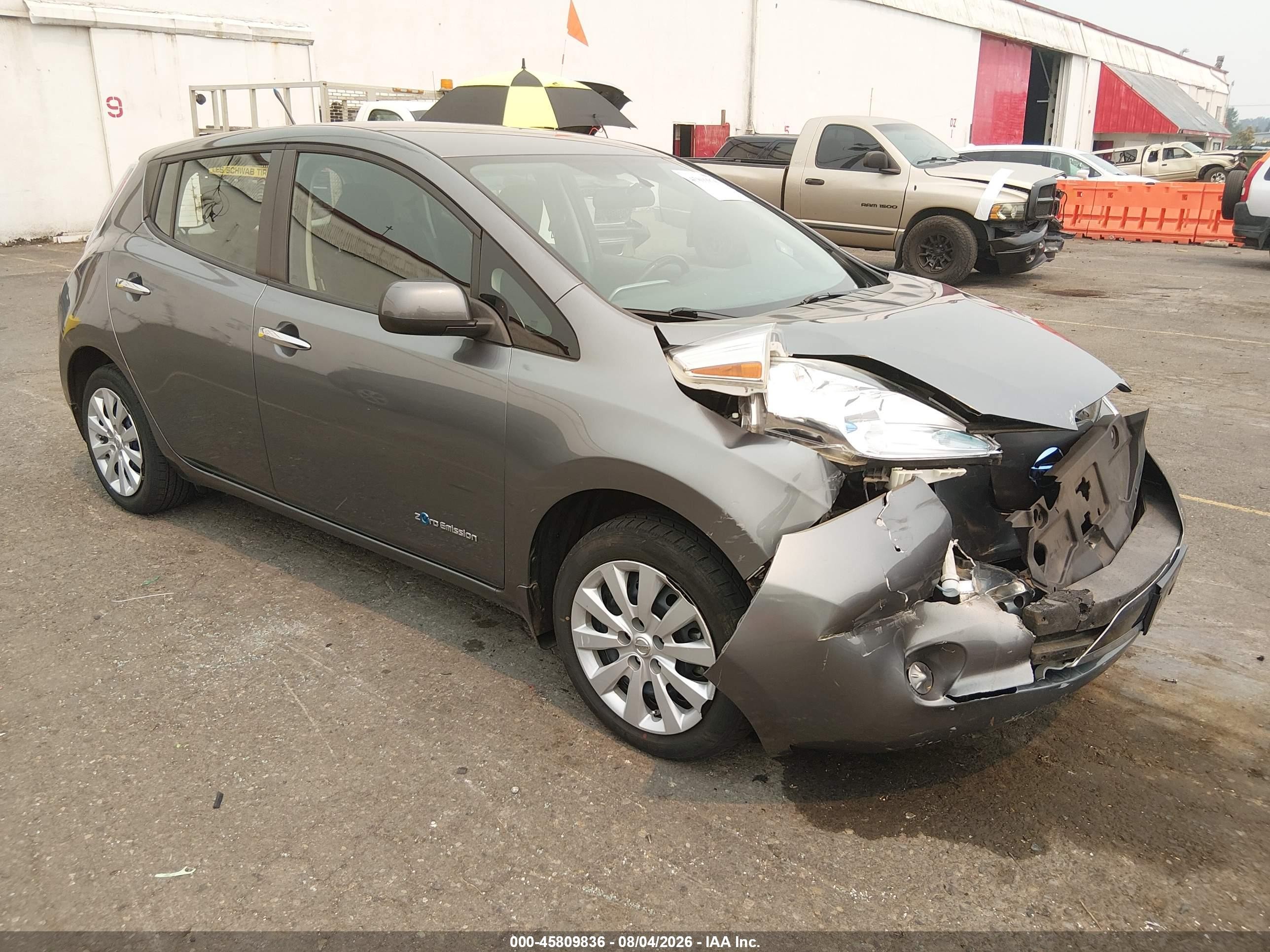 2014 Nissan LEAF SV, VIN 1N4AZ0CP7EC335948 — Обычный износ