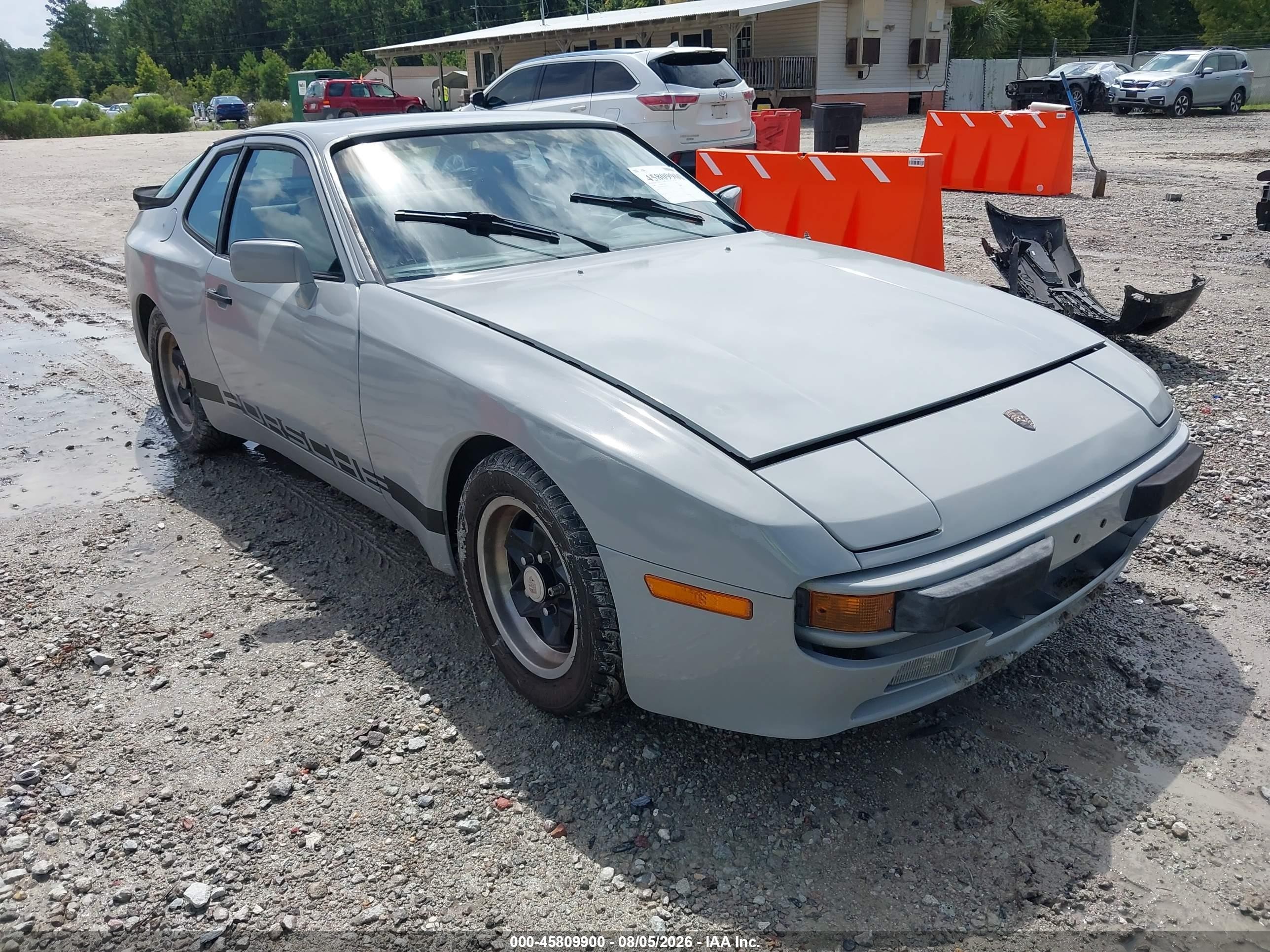 1984 Porsche 944, VIN WP0AA0942EN465607 — Обычный износ