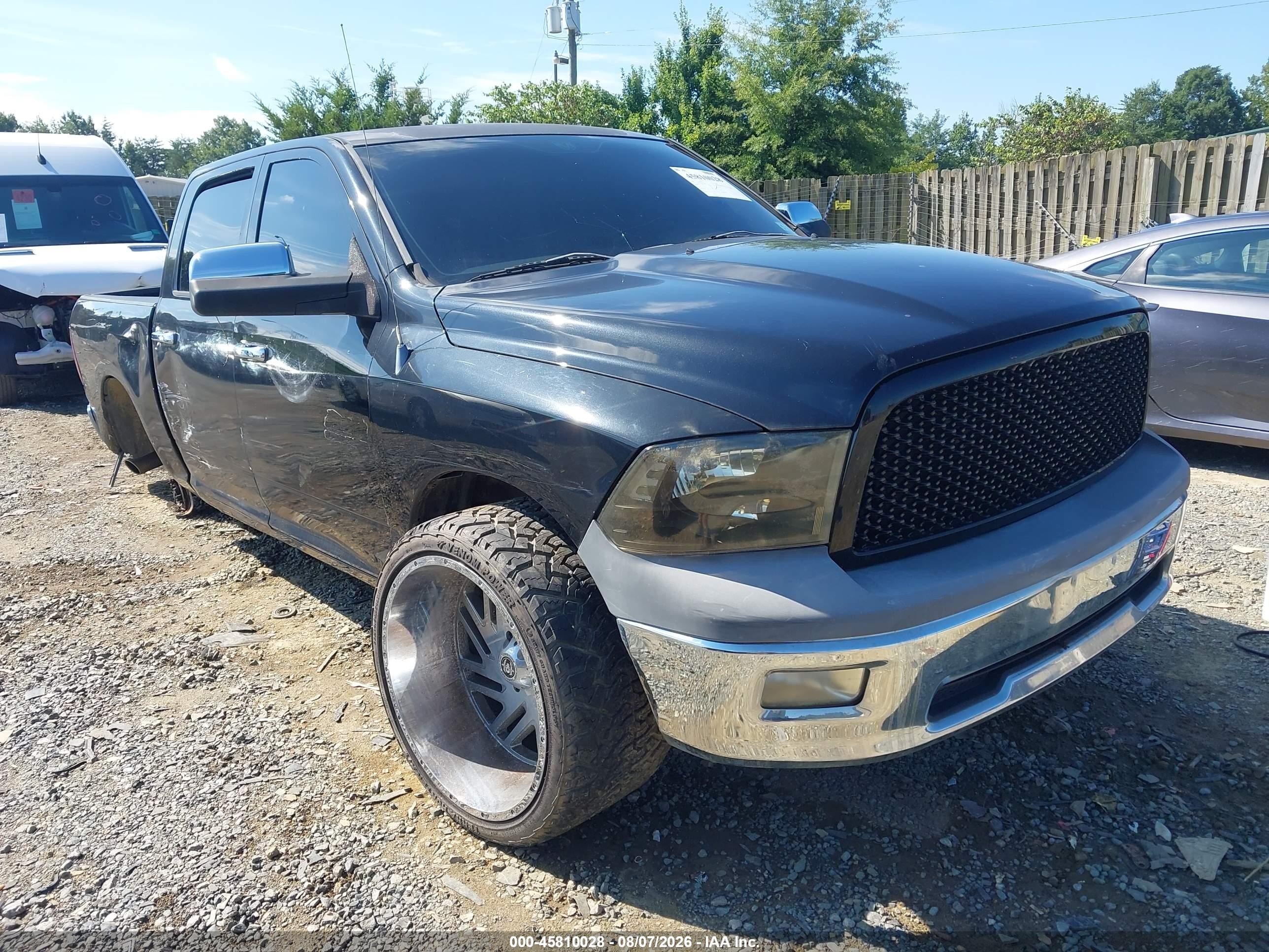 2009 Dodge 1500 SLT, VIN 1D3HV13T495711449 — Side