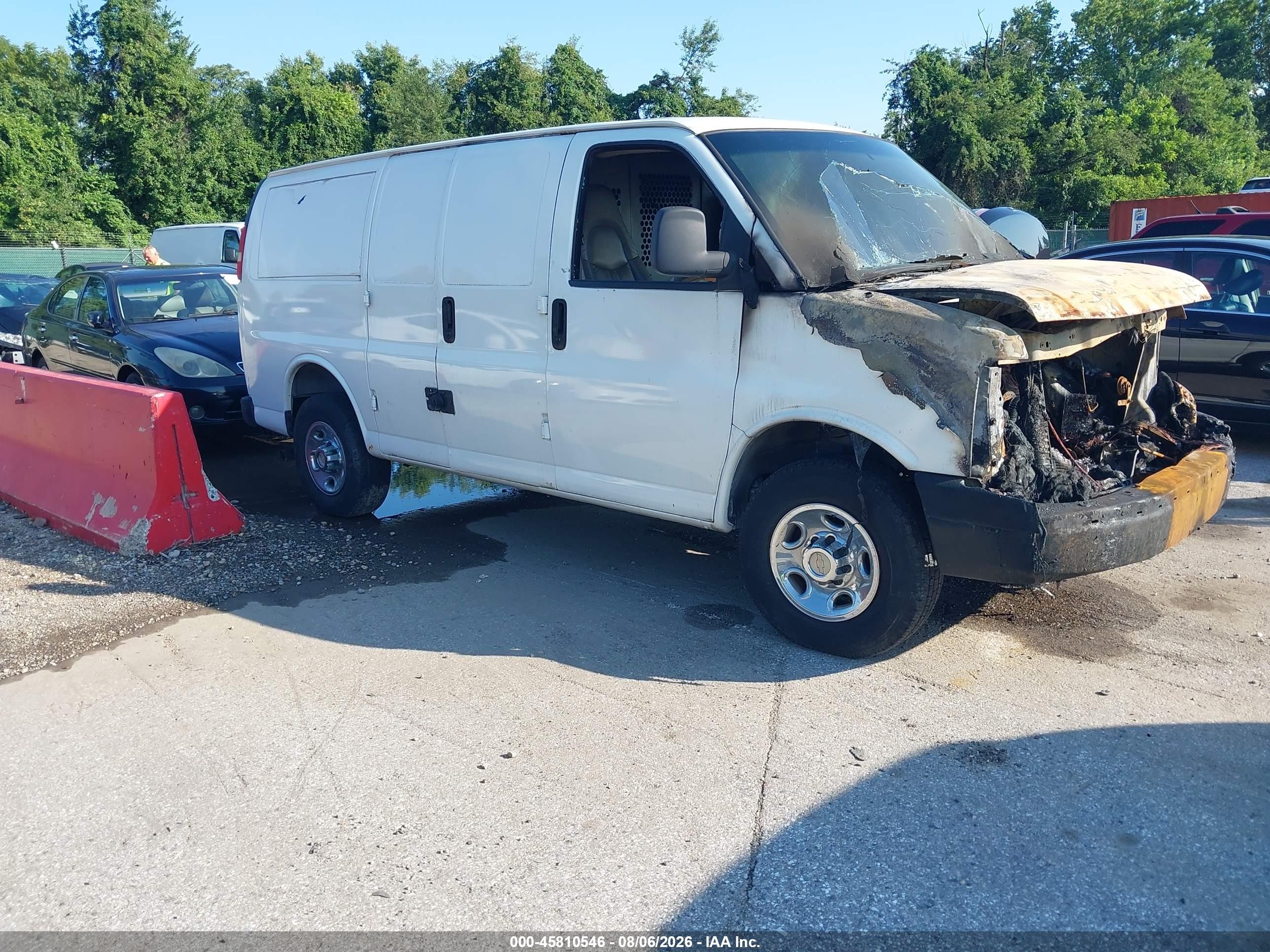 2008 Chevrolet City Express Cargo, VIN 1GCHG35C881138099 — Engine fire