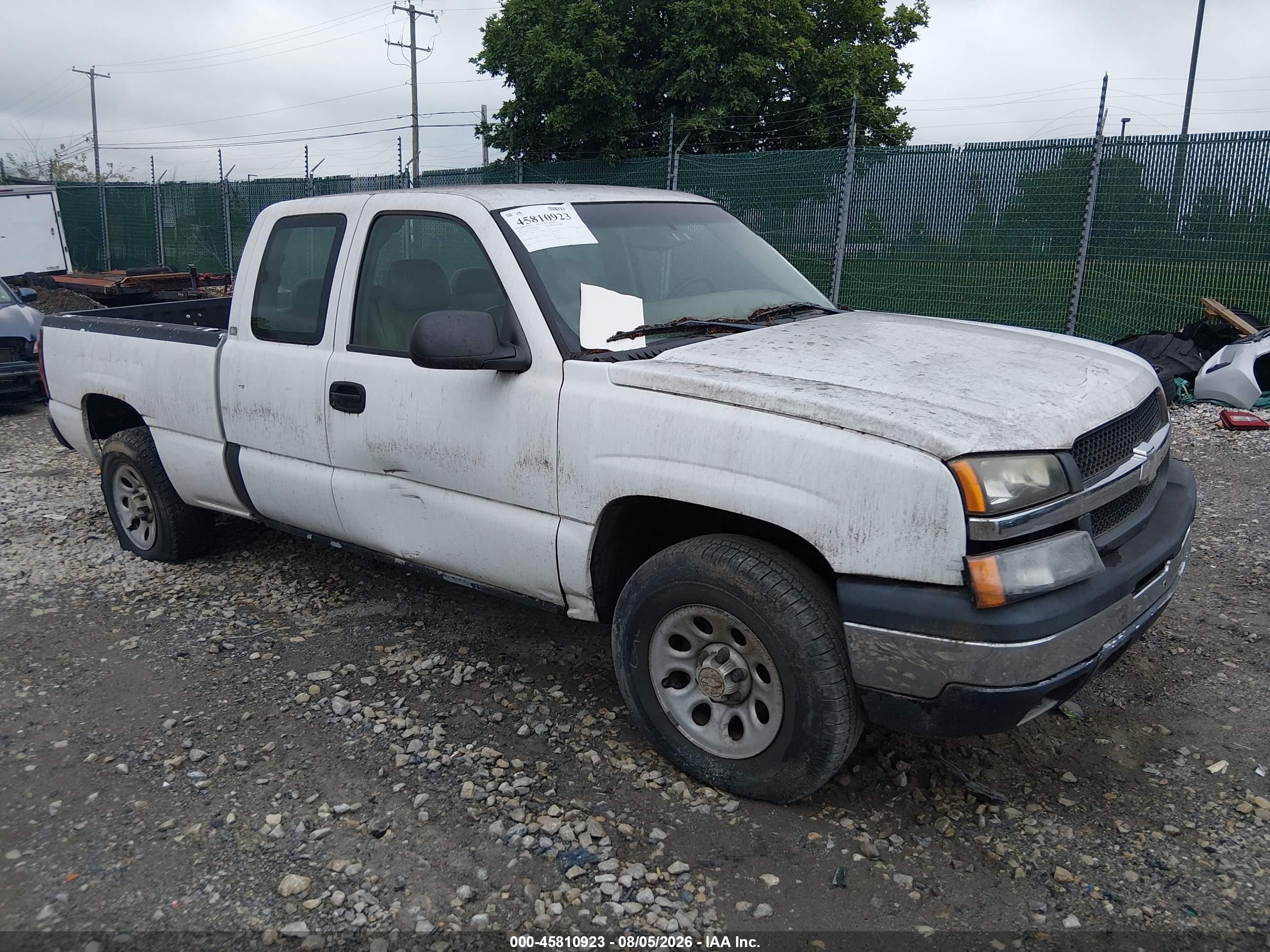 2003 Chevrolet Silverado 1500 LS, VIN 1GCEK19V03E290591 — Side