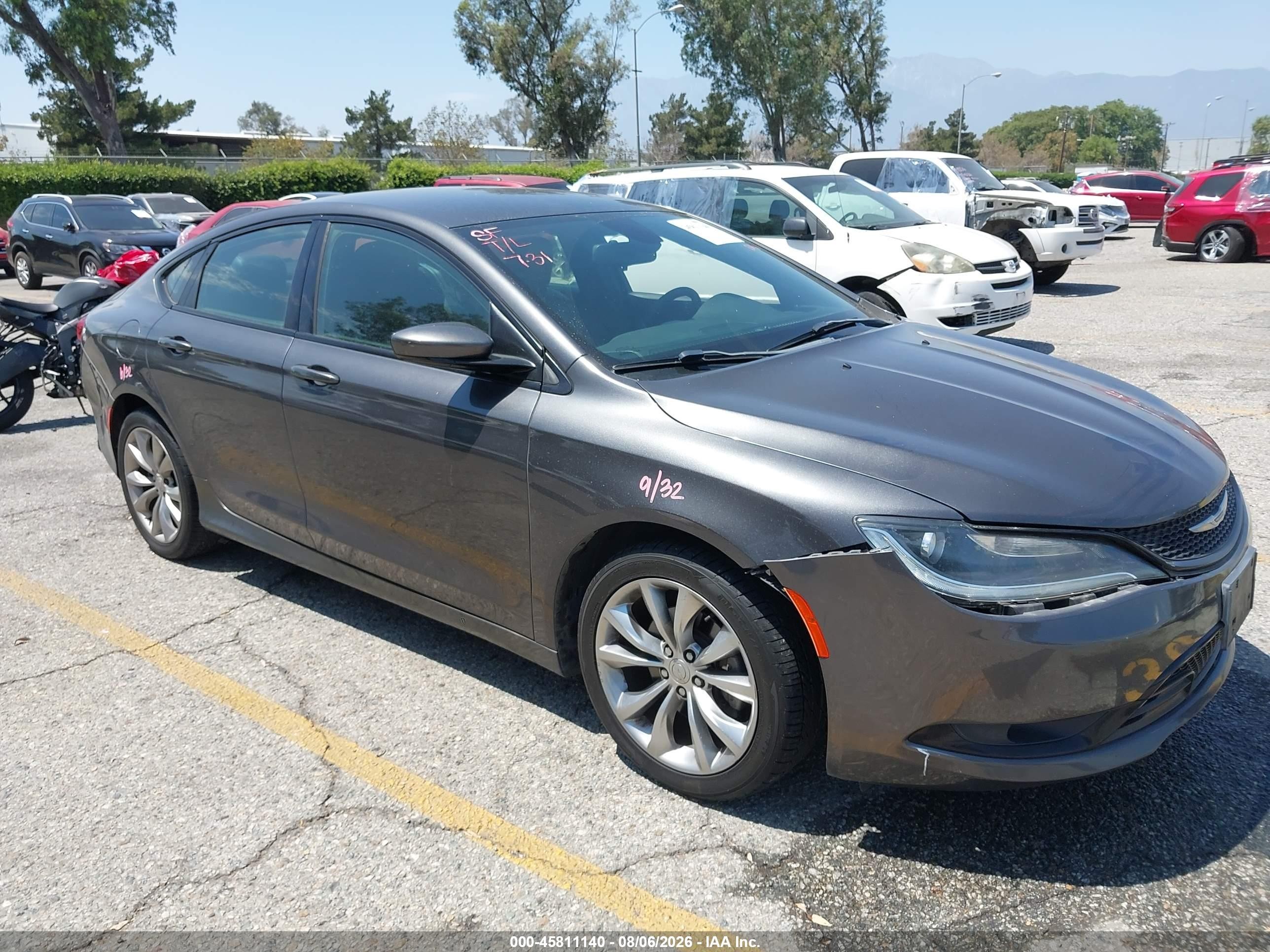 2015 Chrysler 200 S, VIN 1C3CCCBB5FN746397 — All over