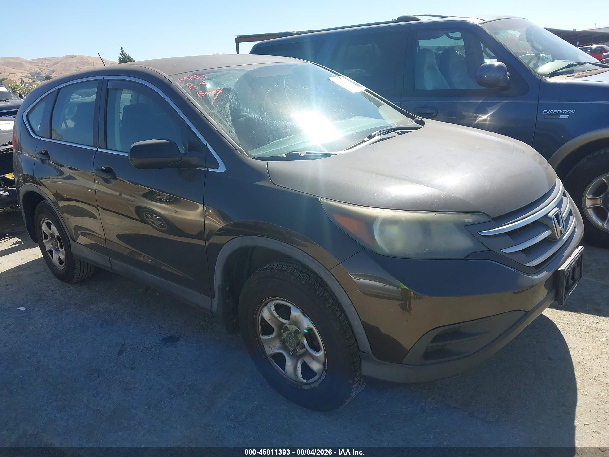 2013 Honda CR-V LX, VIN 5J6RM4H35DL057827 — Normal wear