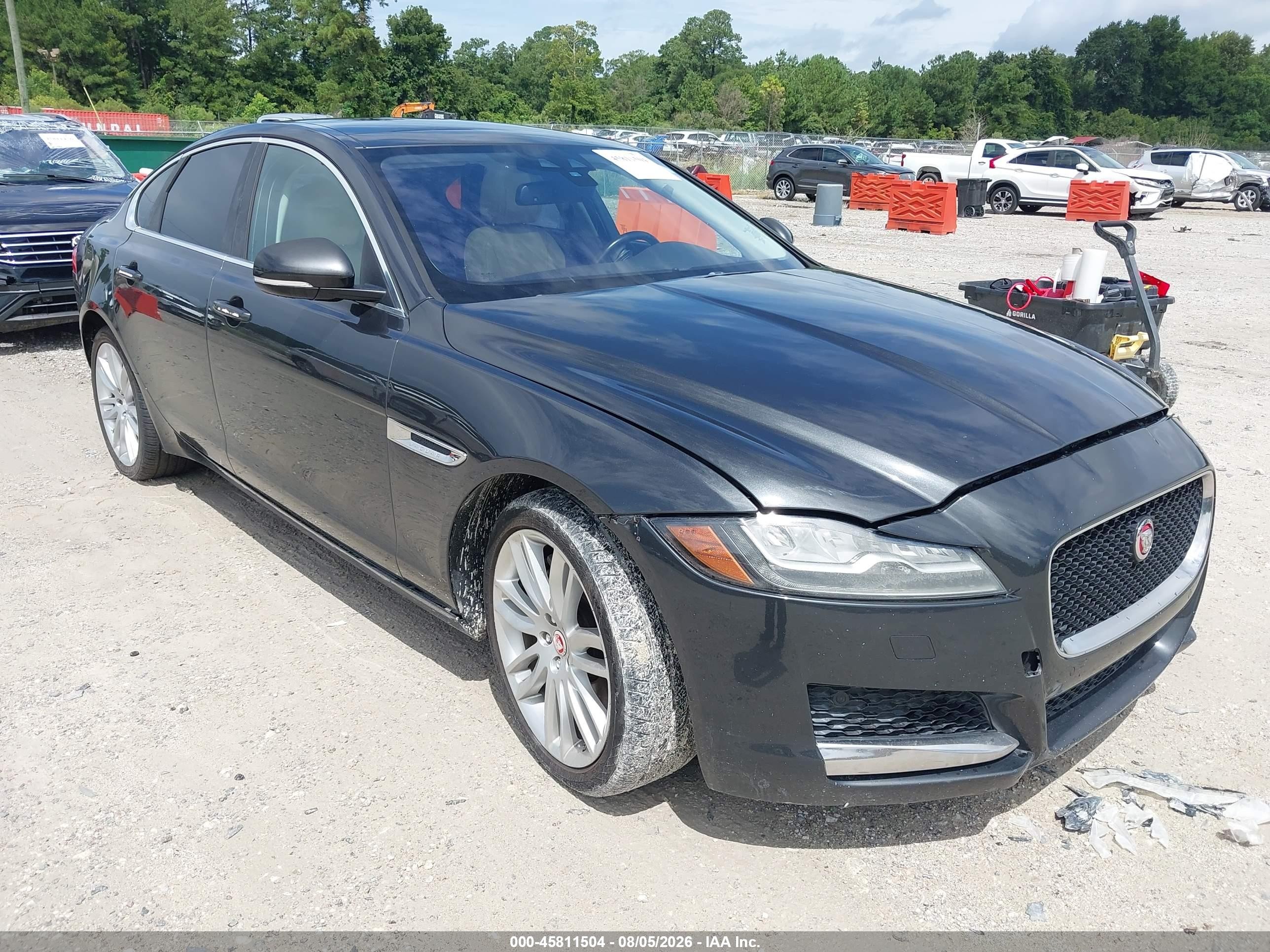 2016 Jaguar XF 35t Prestige, VIN SAJBE4BV3GCY09884 — Repossession