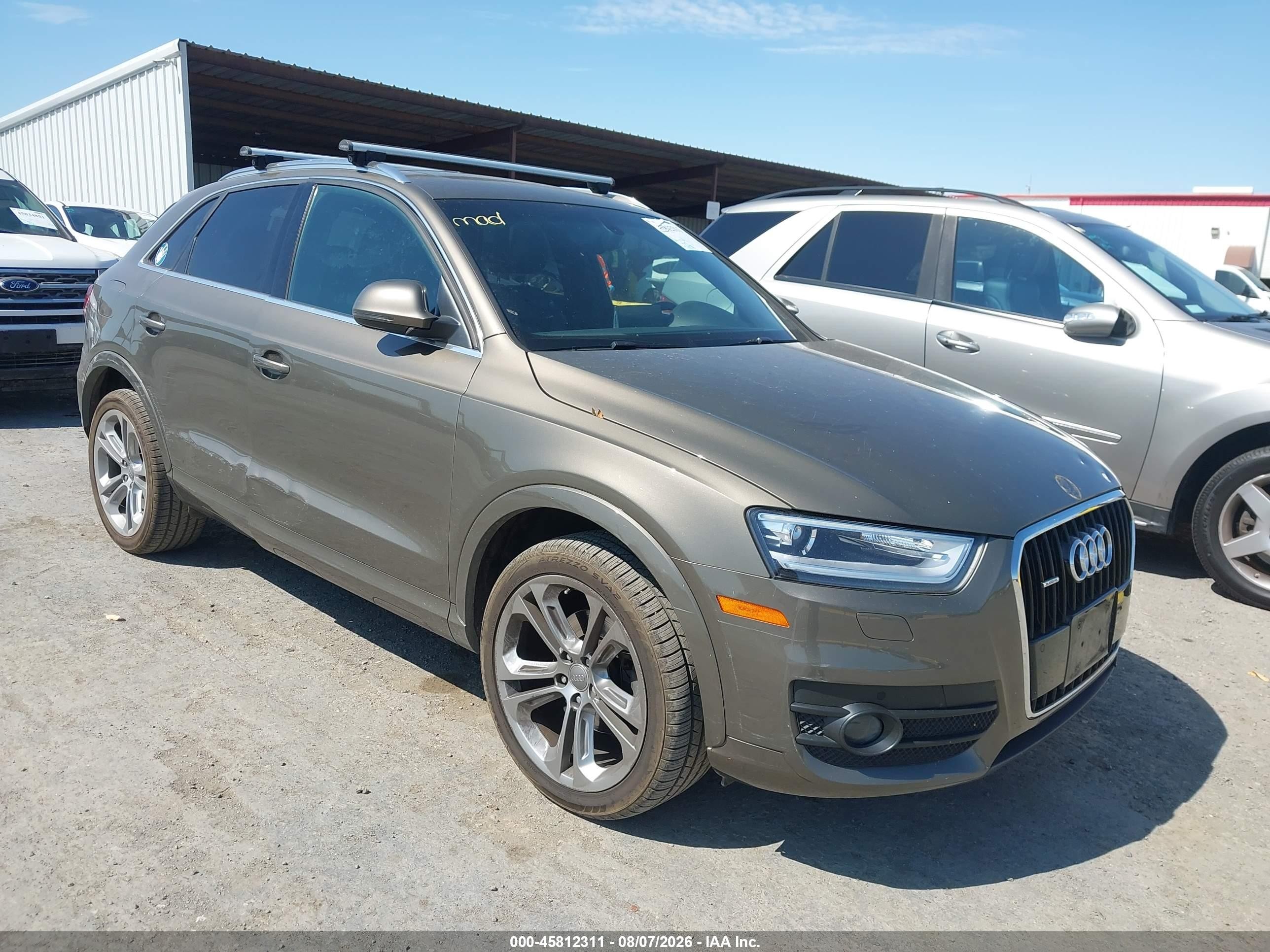 2015 Audi Q3 Prestige, VIN WA1GFCFSXFR011285 — All over