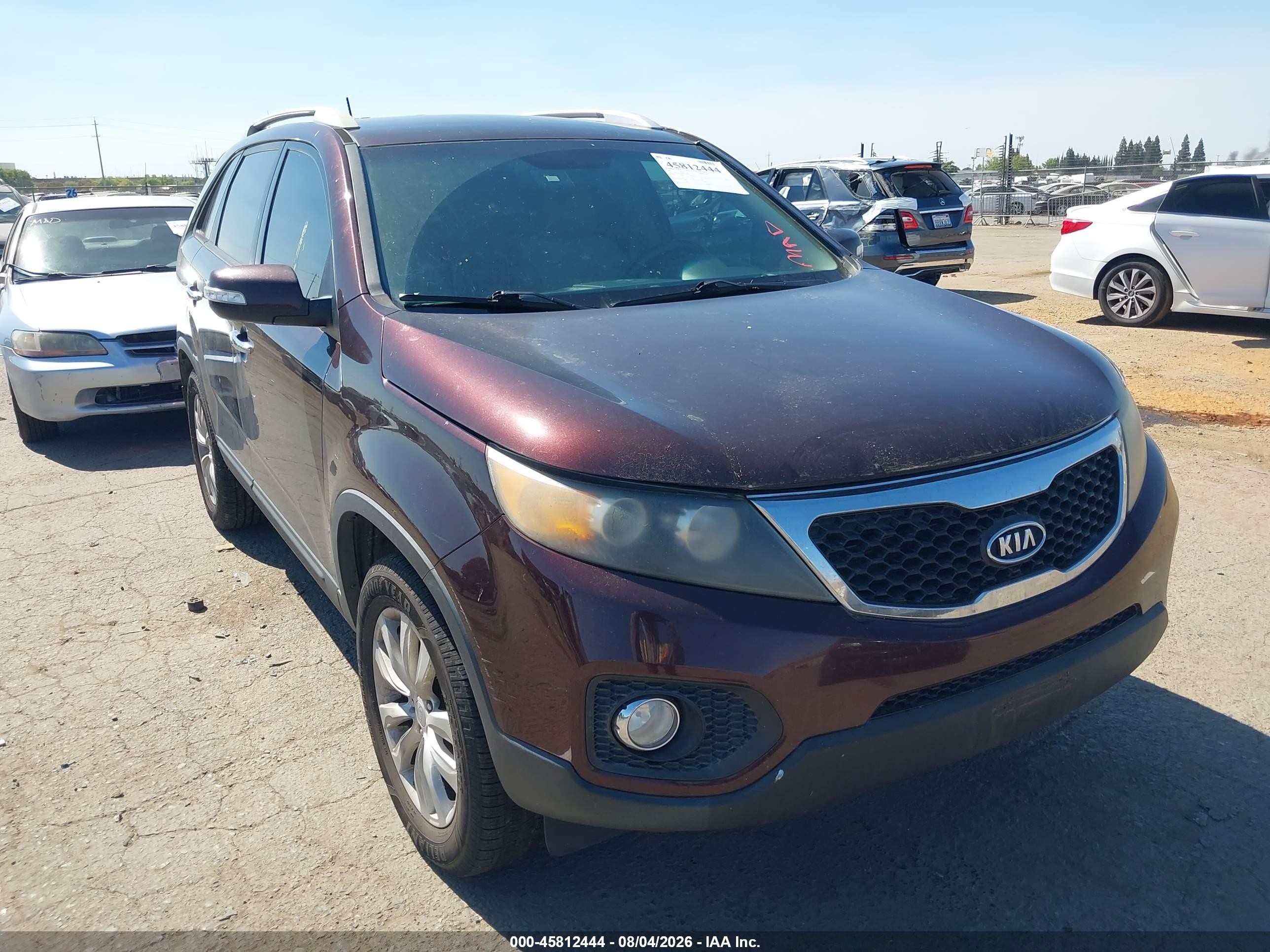 2011 Kia Sorento EX, VIN 5XYKU4A26BG112898 — Normal wear