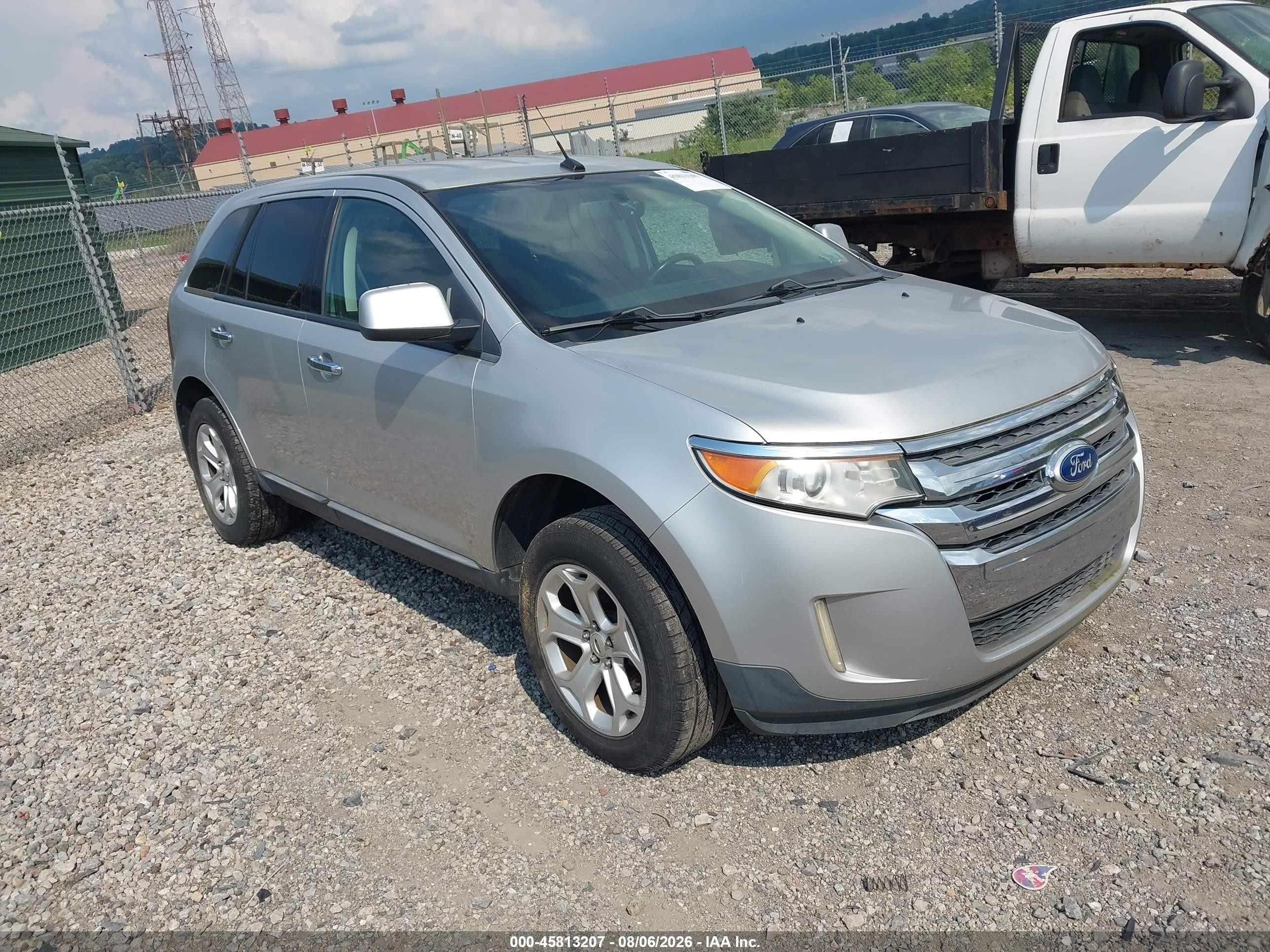2011 Ford Edge SEL, VIN 2FMDK4JC0BBA76259 — Normal wear