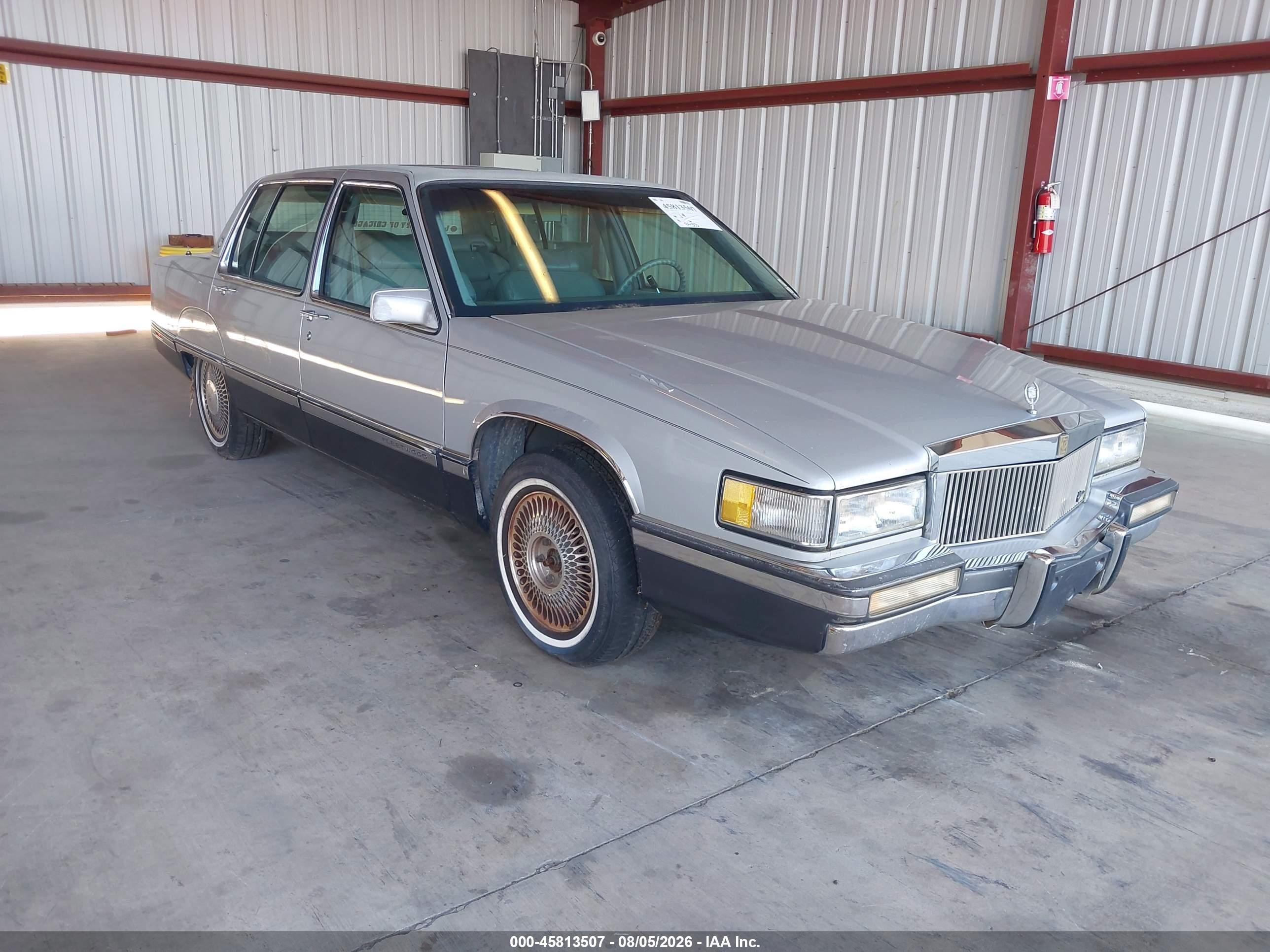 1991 Cadillac Fleetwood, VIN 1G6CB53B8M4225625 — Side