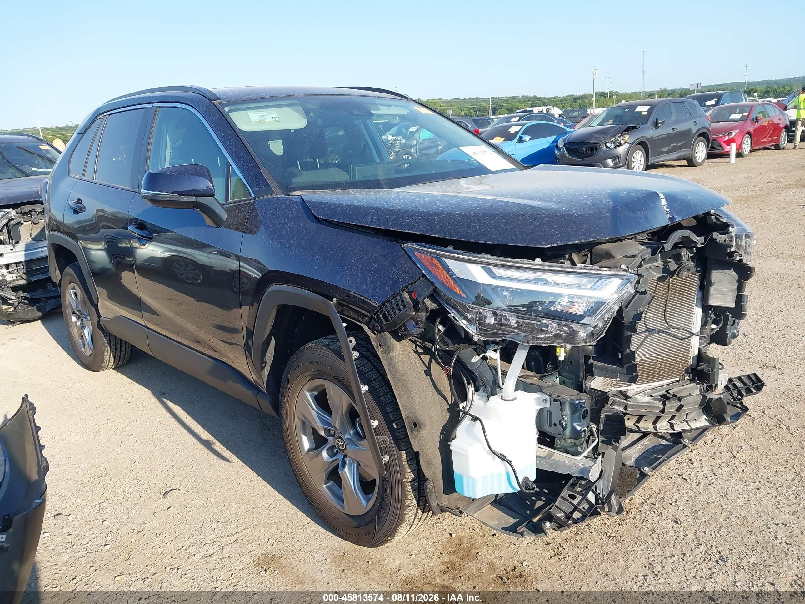 2025 Toyota RAV4 XLE, VIN 2T3P1RFV3SW560273 — Front end