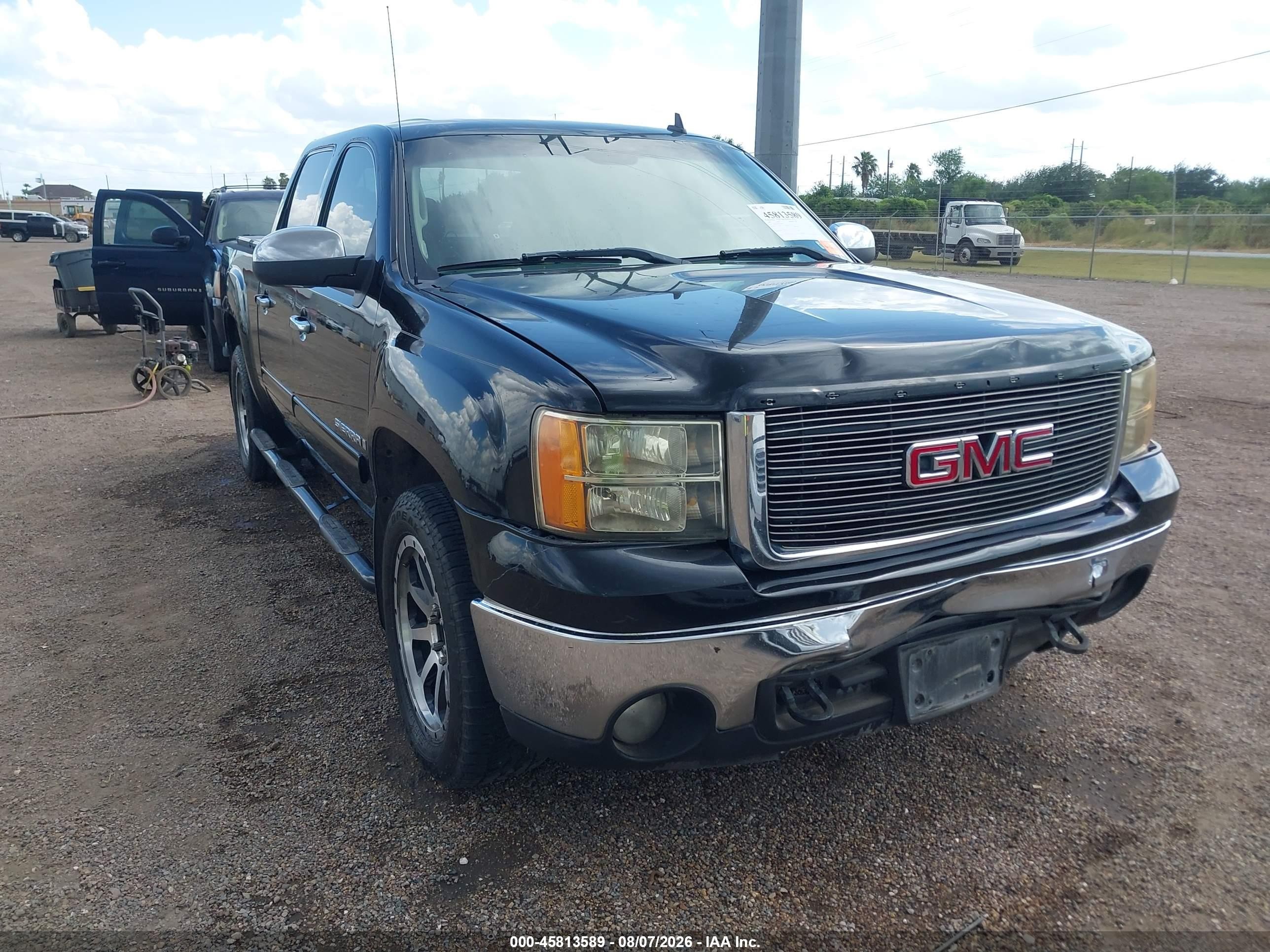 2007 GMC Sierra 1500 SLT, VIN 3GTEK13317G548400 — Normal wear