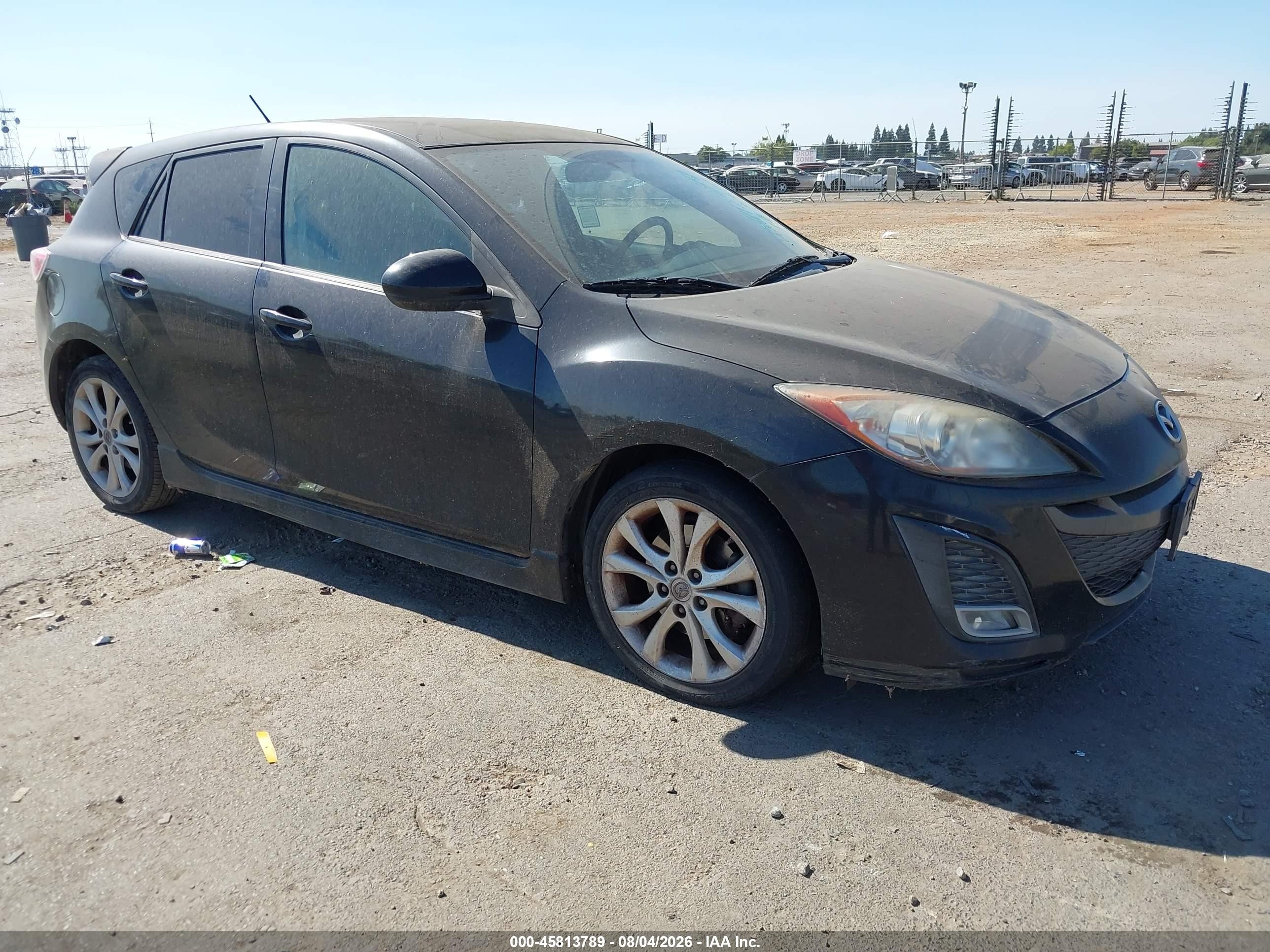 2011 Mazda 3 S Sport, VIN JM1BL1K61B1426980 — Normal wear