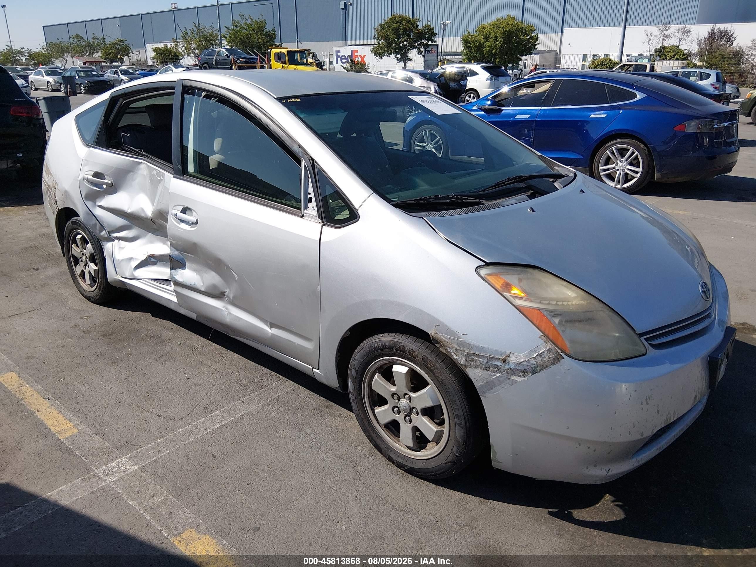 2005 Toyota Prius, VIN JTDKB20U450127164 — Normal wear