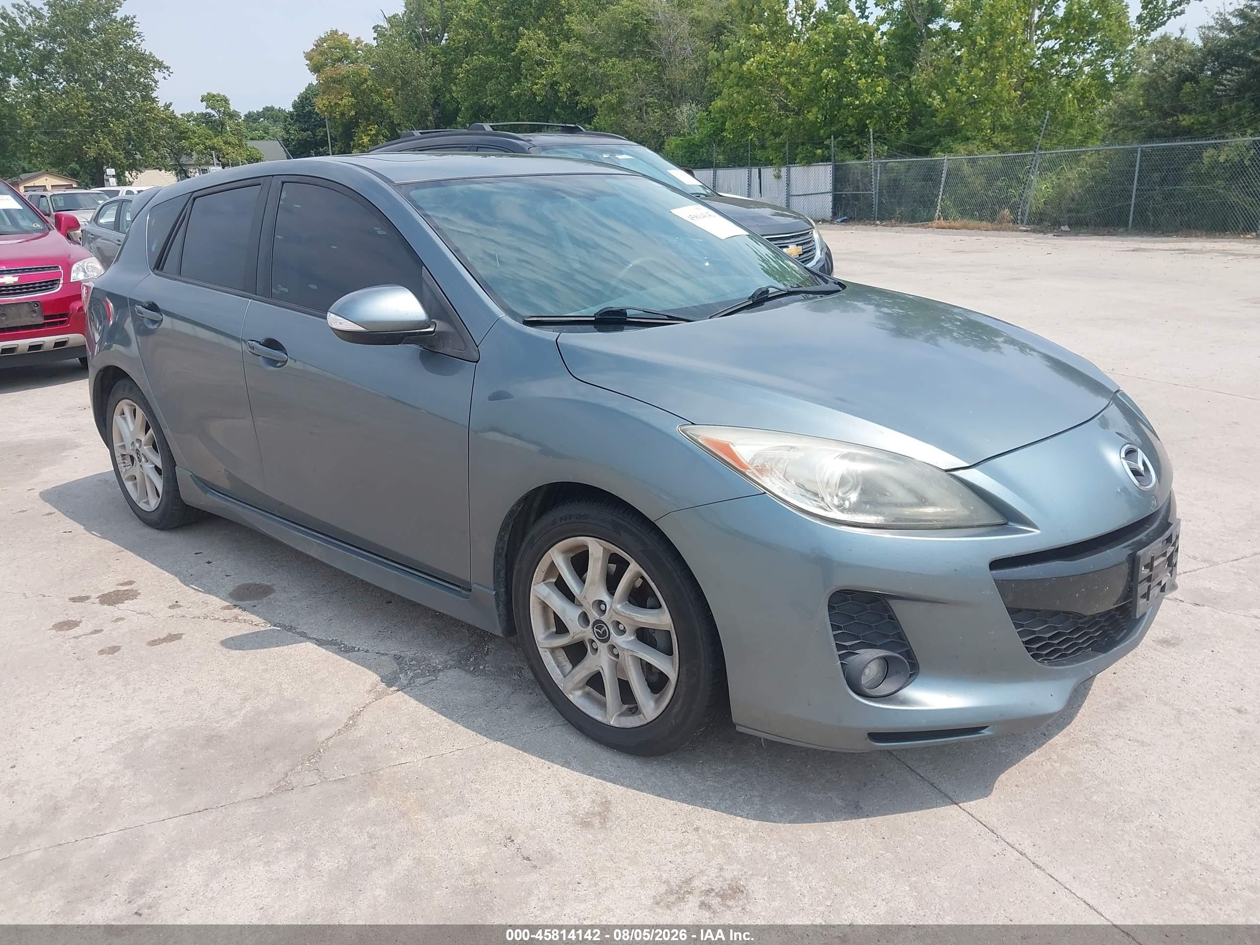 2013 Mazda 3 S Grand Touring, VIN JM1BL1M56D1729552 — Normal wear