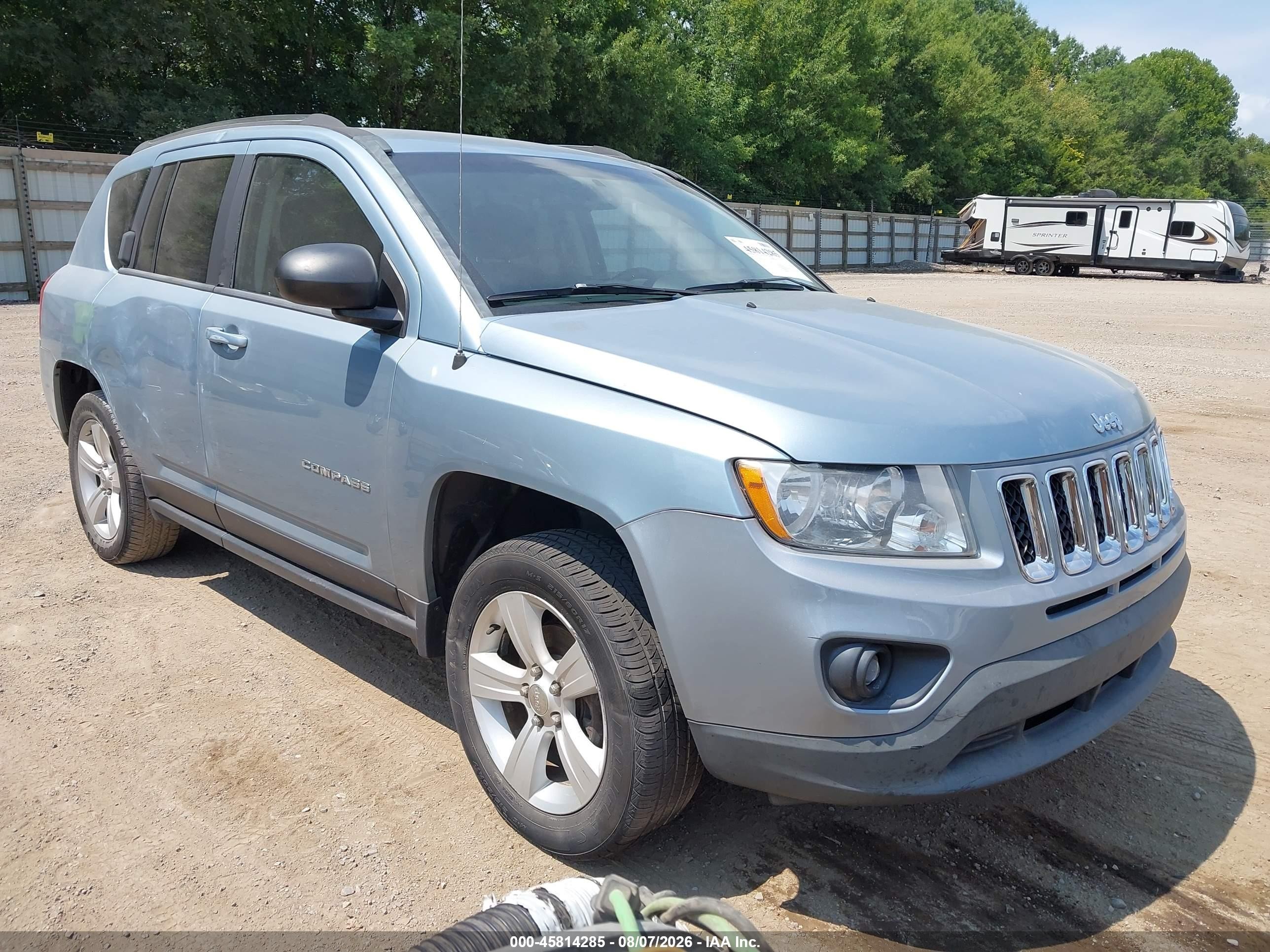 2013 Jeep Compass Sport, VIN 1C4NJDBB8DD249492 — Normal wear