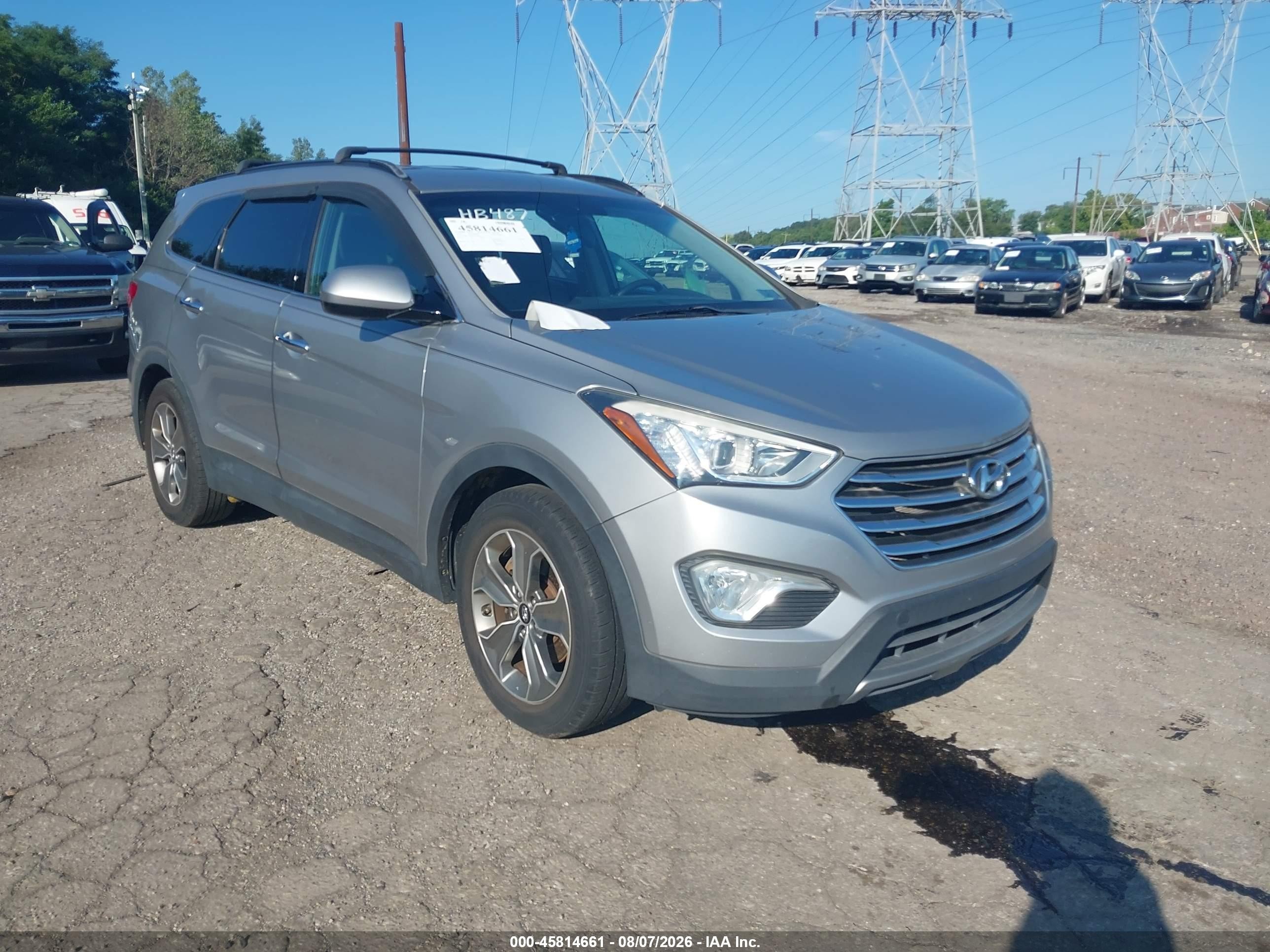 2014 Hyundai Santa Fe GLS, VIN KM8SMDHF1EU041679 — Normal wear