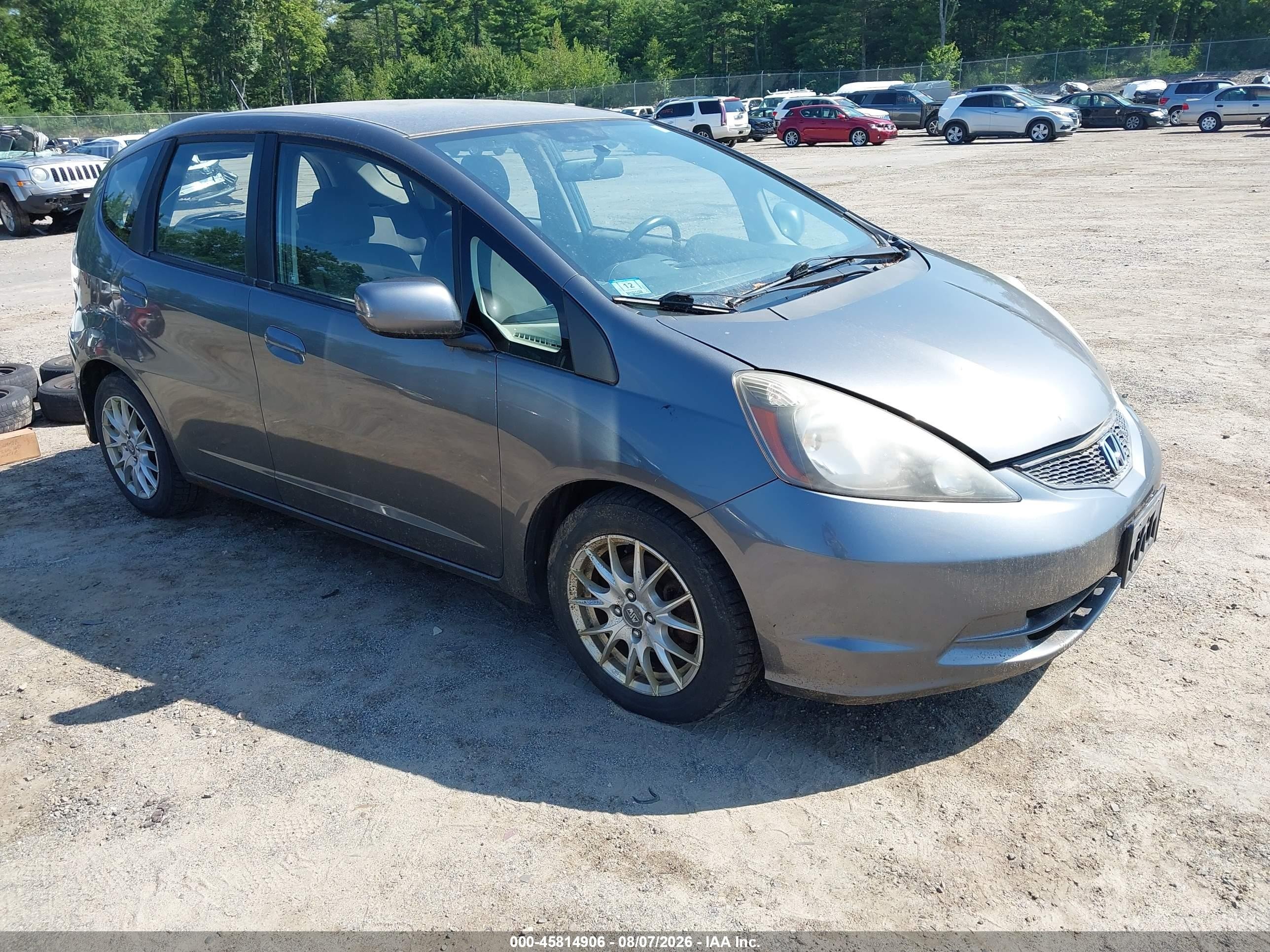 2013 Honda Fit, VIN JHMGE8G38DC069293 — Normal wear