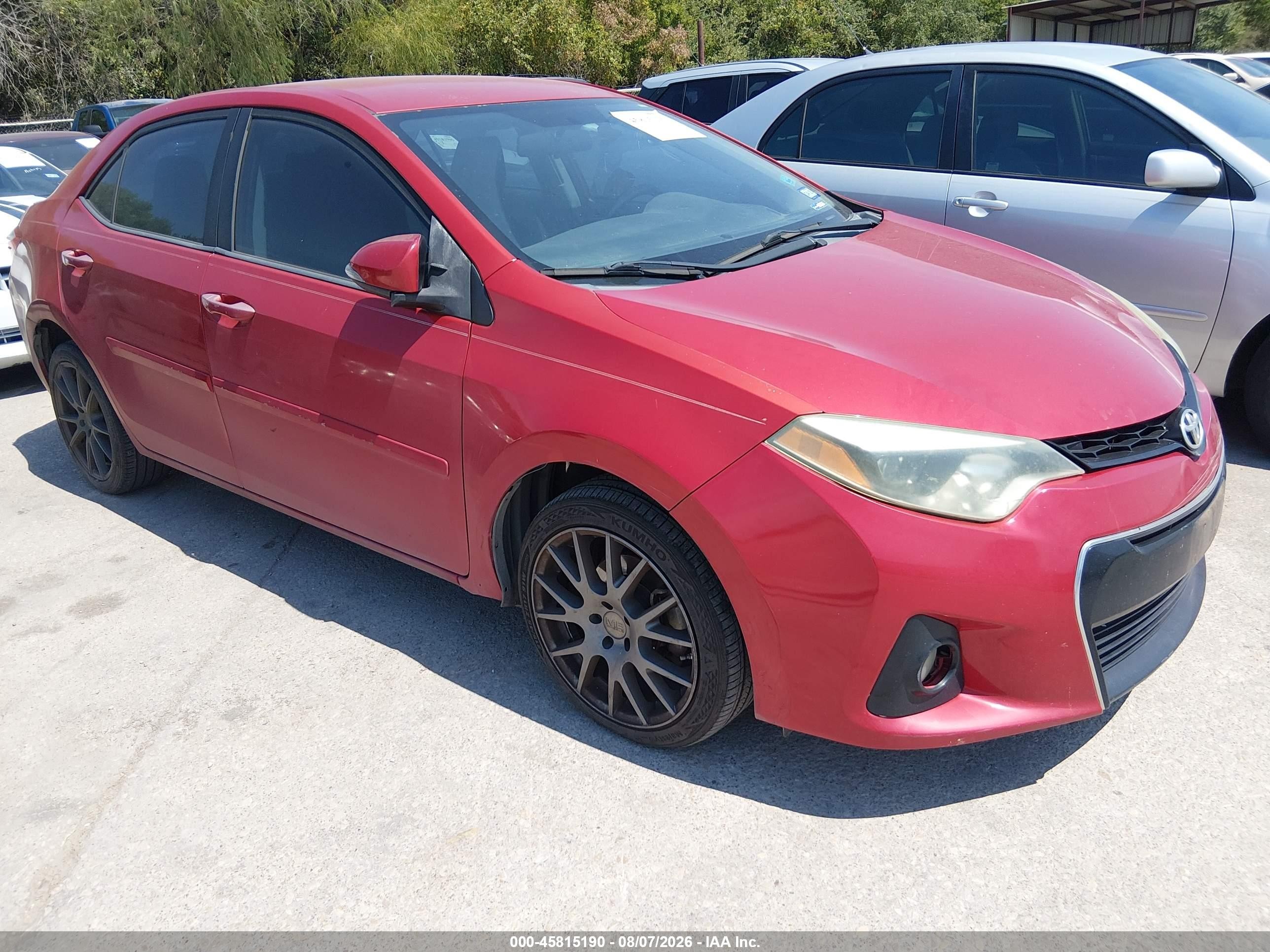 2014 Toyota Corolla LE Plus, VIN 5YFBURHEXEP050659 — Normal wear