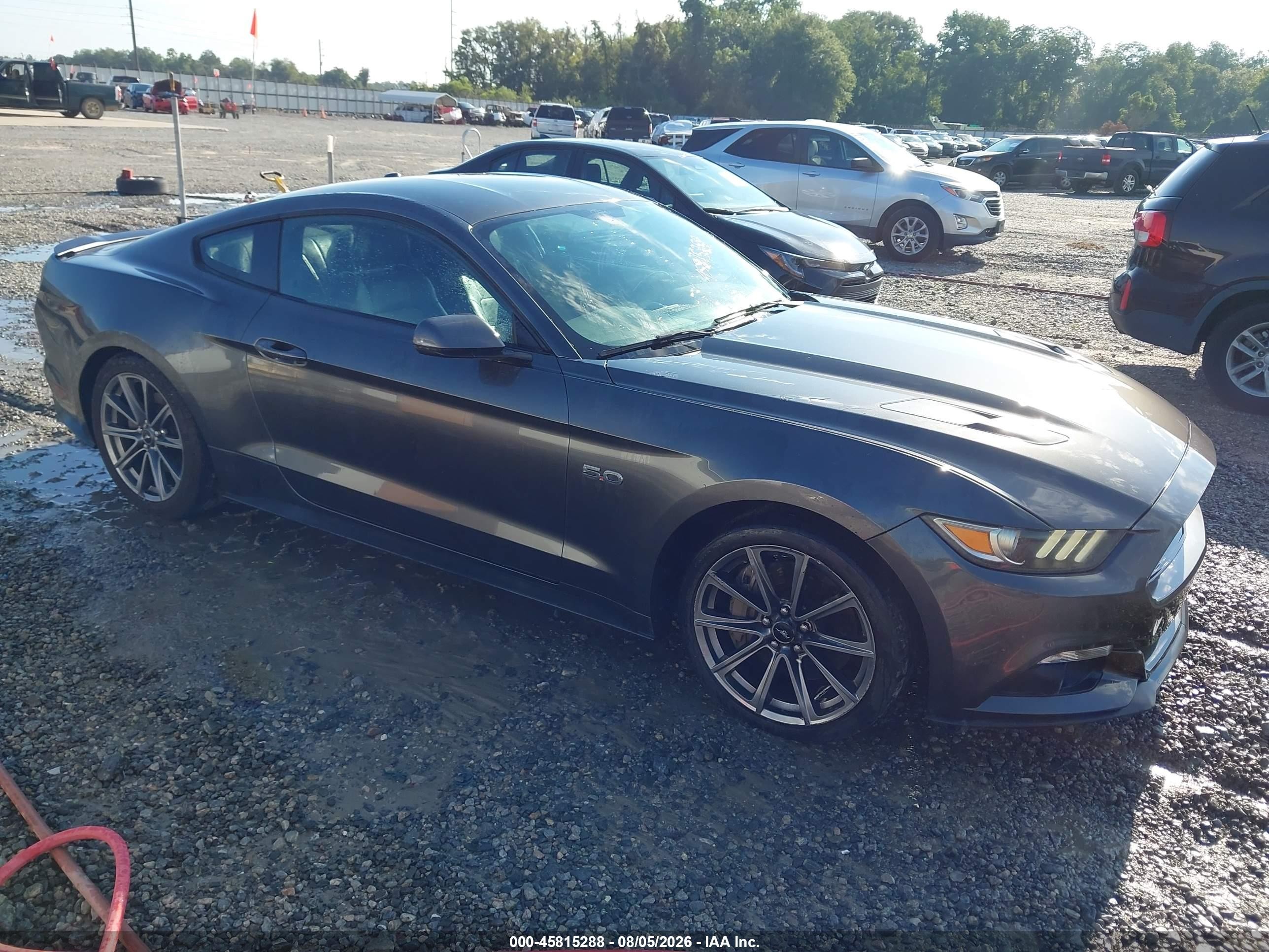 2016 Ford Mustang GT, VIN 1FA6P8CF8G5271217 — Normal wear