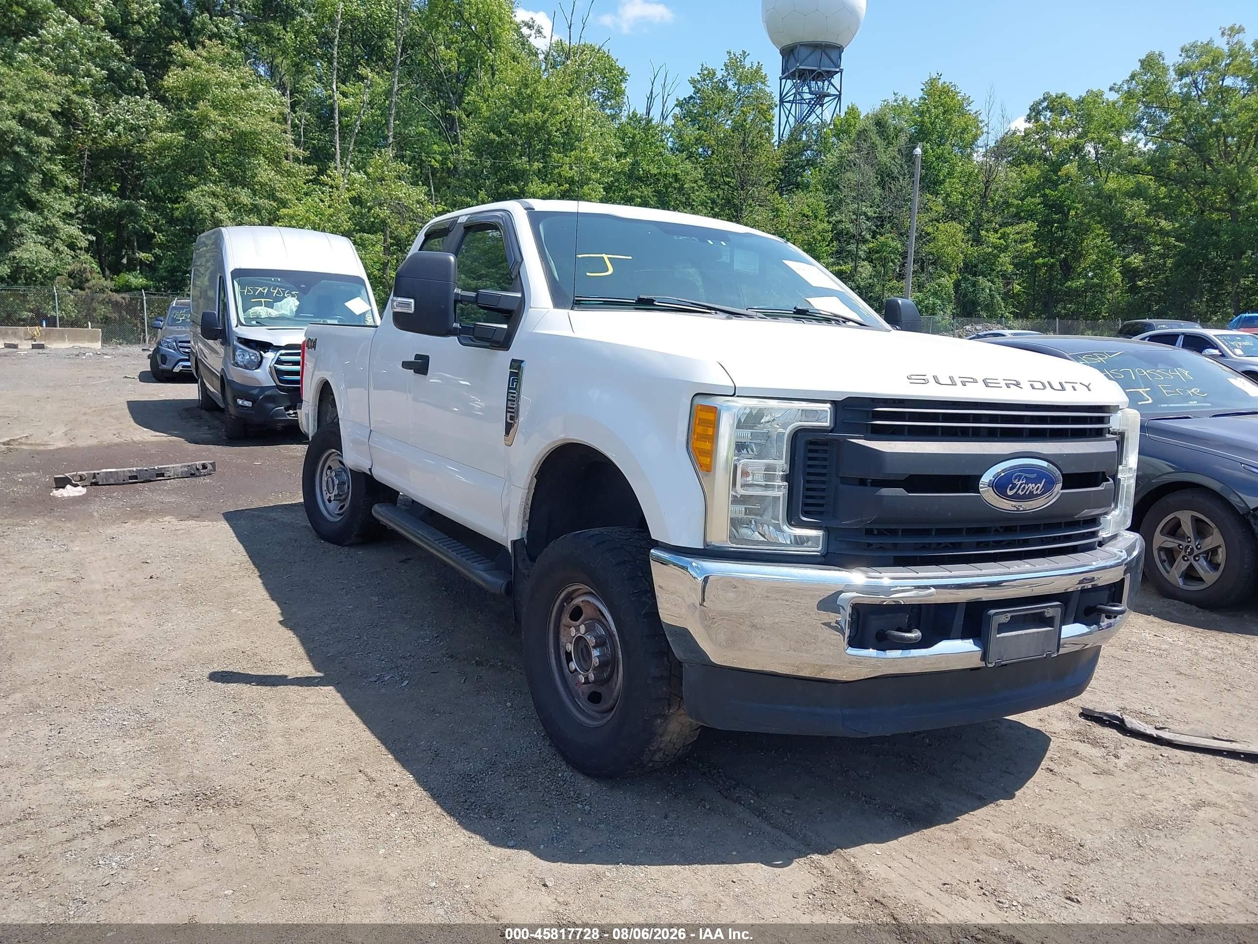 2017 Ford F-250 XL, VIN 1FT7X2B65HEB16171 — Rear end