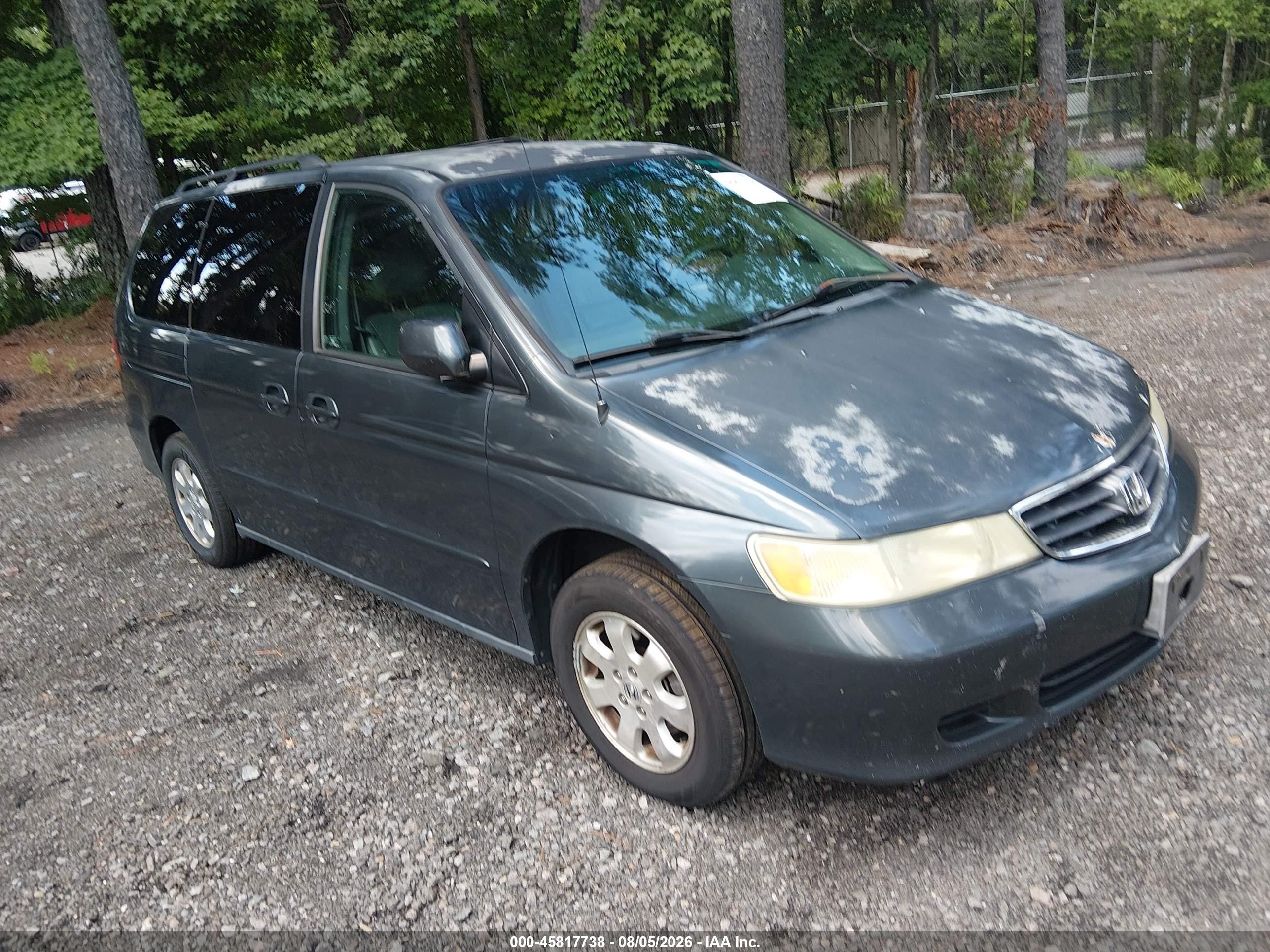 2004 Honda Odyssey EX-L, VIN 5FNRL180X4B066202 — Normal wear