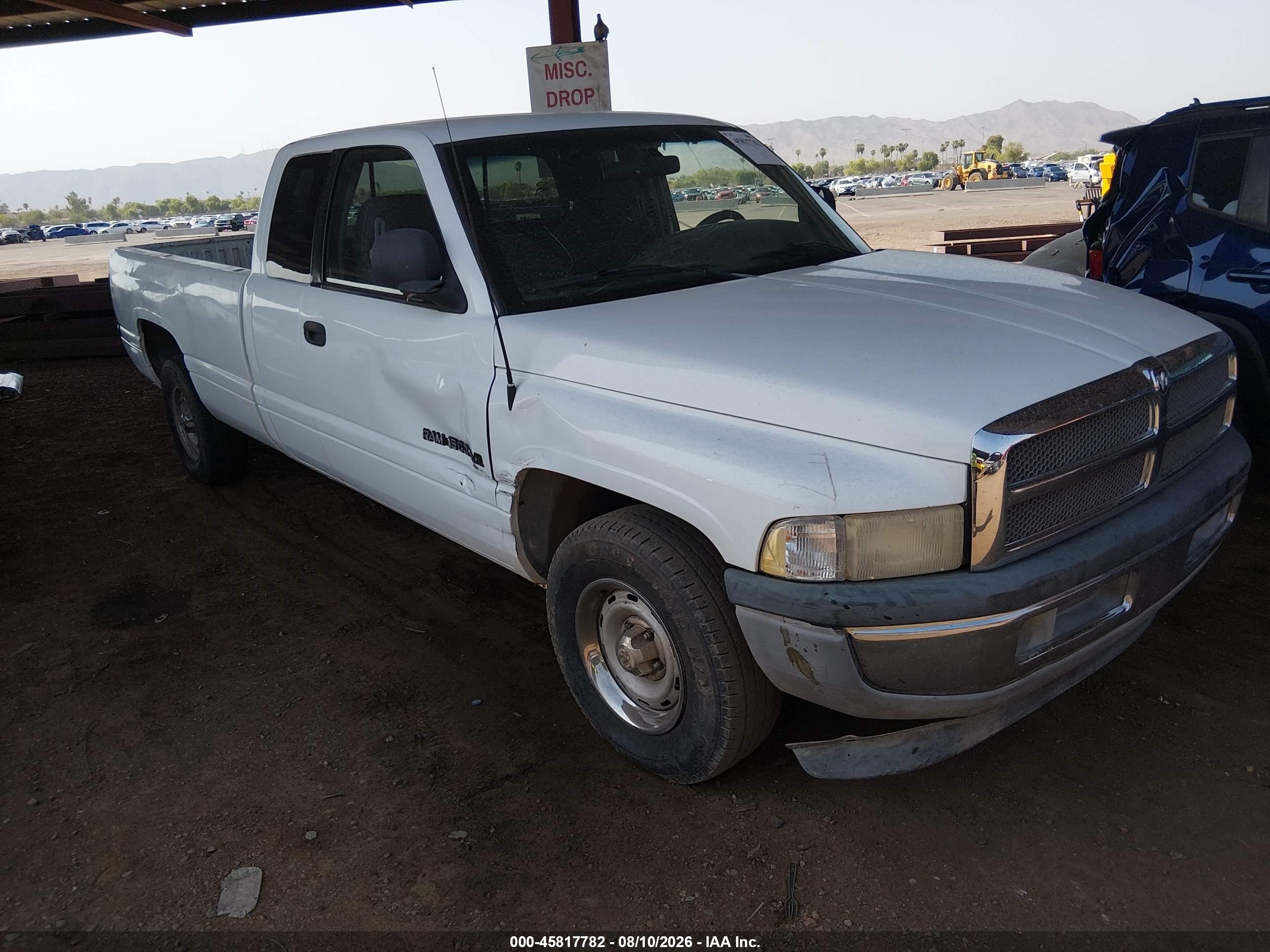 1998 Dodge 1500, VIN 1B7HC13Y0WJ179788 — Normal wear