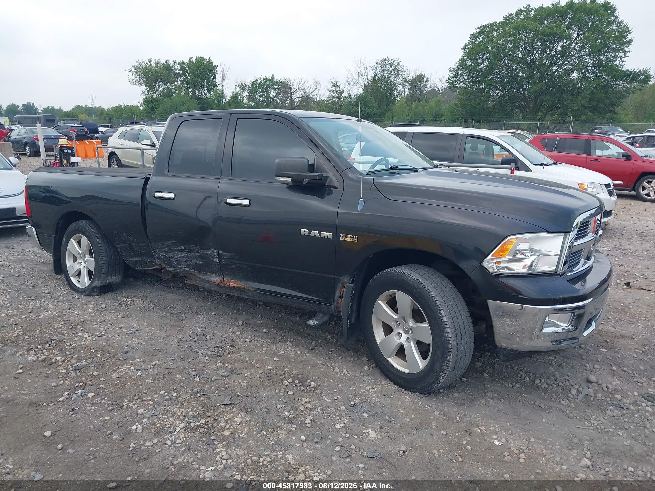 2010 Dodge 1500 SLT, VIN 1D7RV1GT8AS239161 — Side
