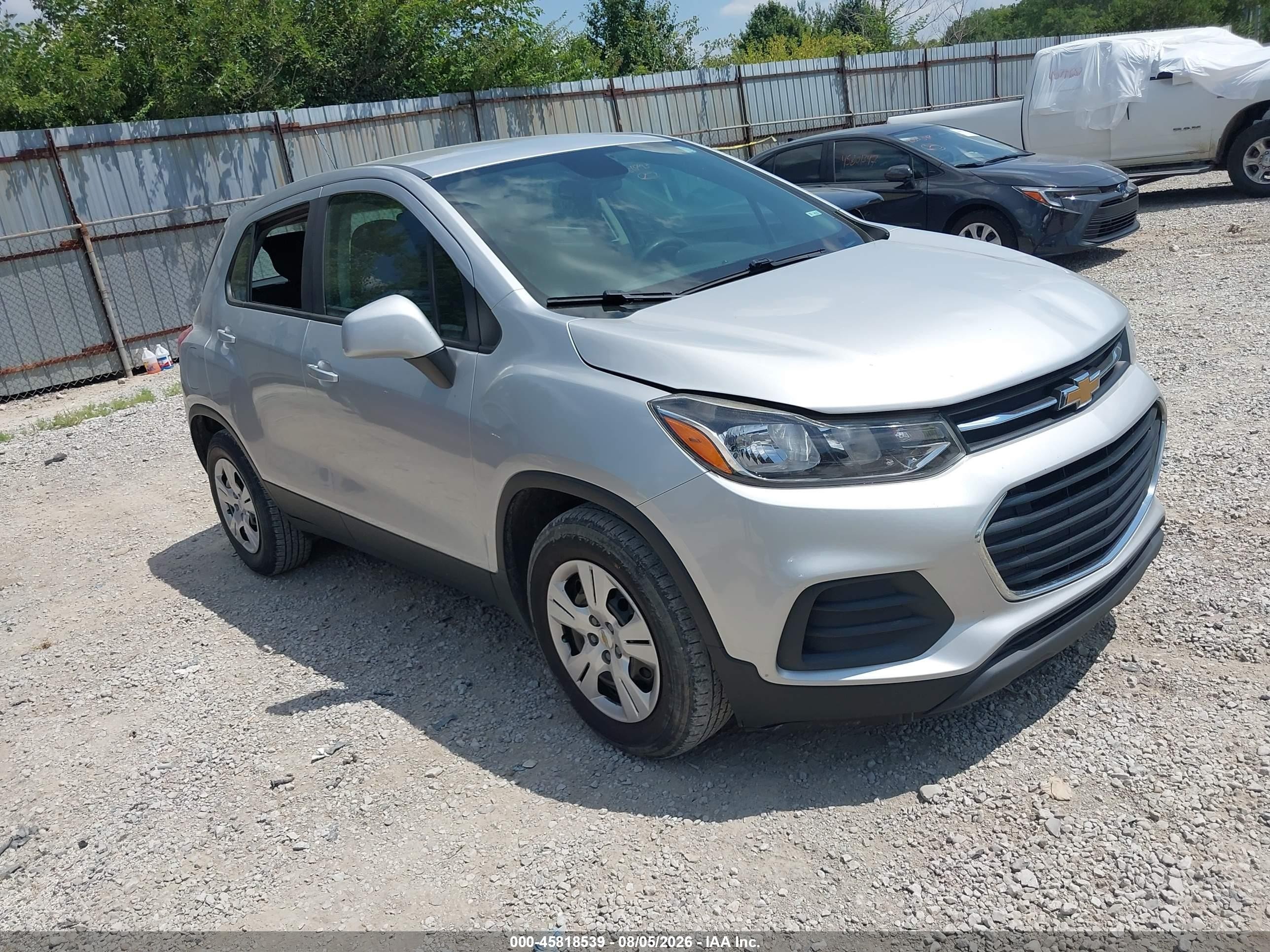 2017 Chevrolet Trax LS, VIN KL7CJKSB1HB176766 — Normal wear