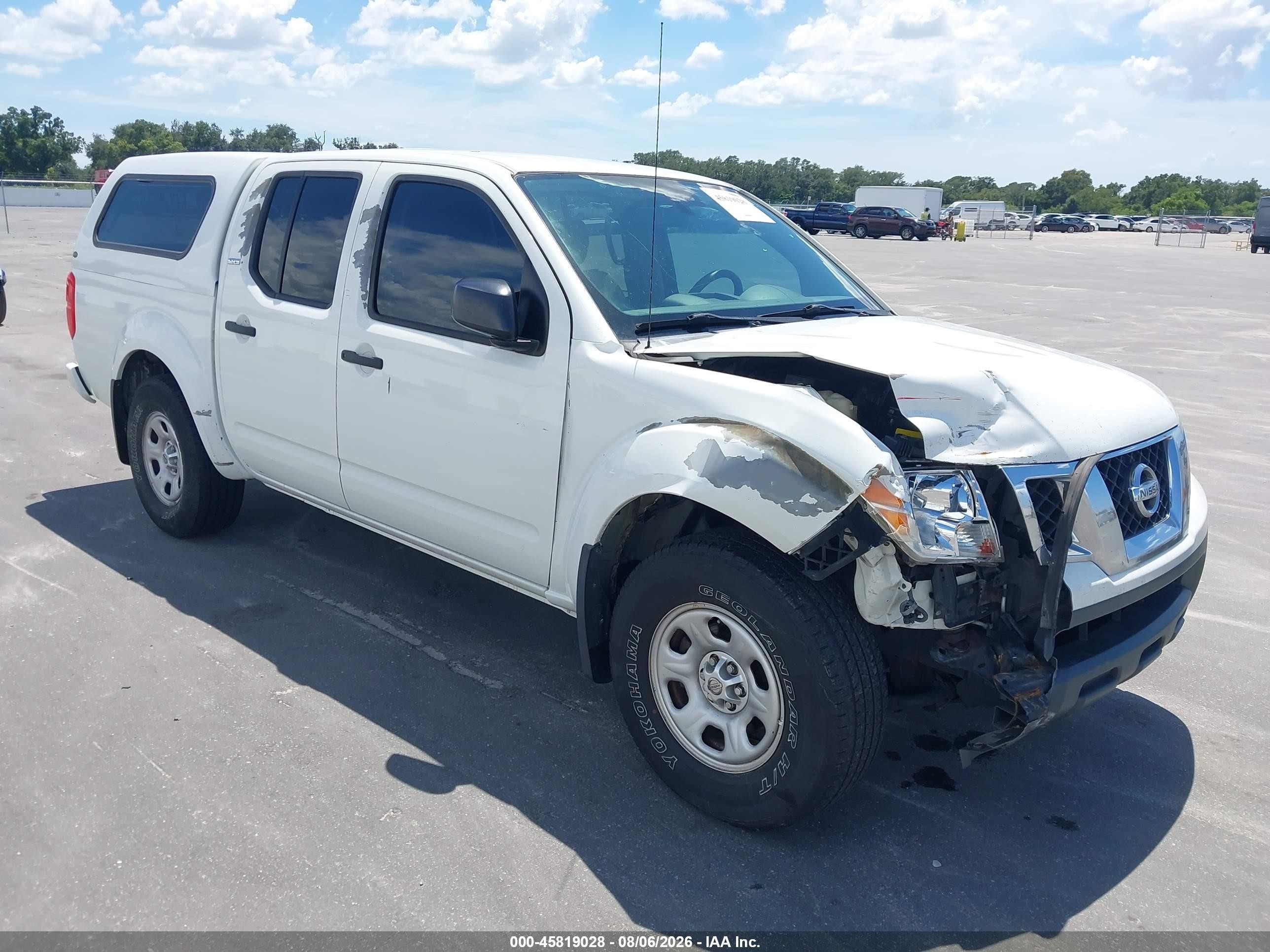 2017 Nissan Frontier SV, VIN 1N6DD0ER9HN756709 — Front end