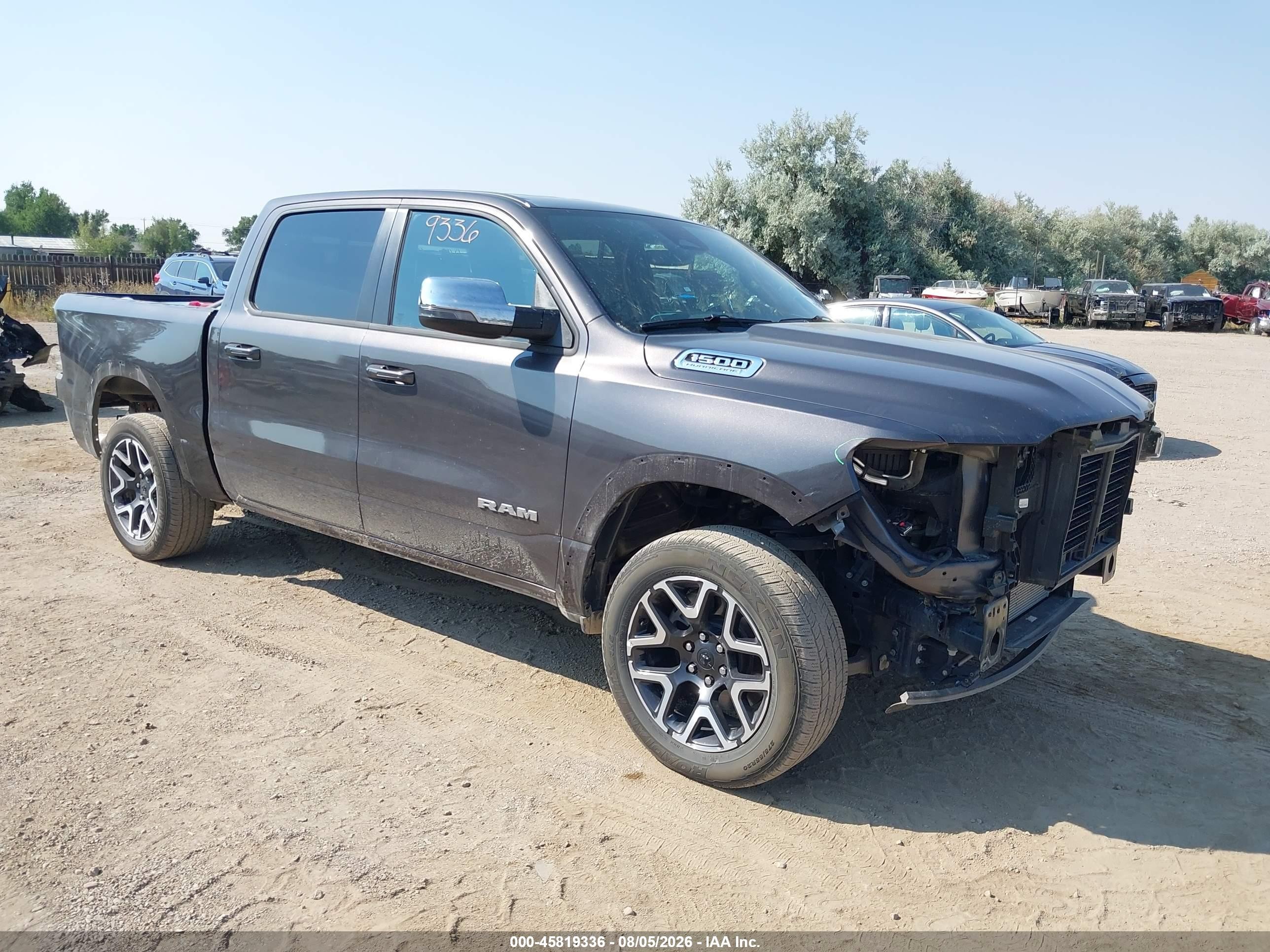 2026 Ram 1500 Laramie, VIN 3C6SRFJP2T4175209 — Front end