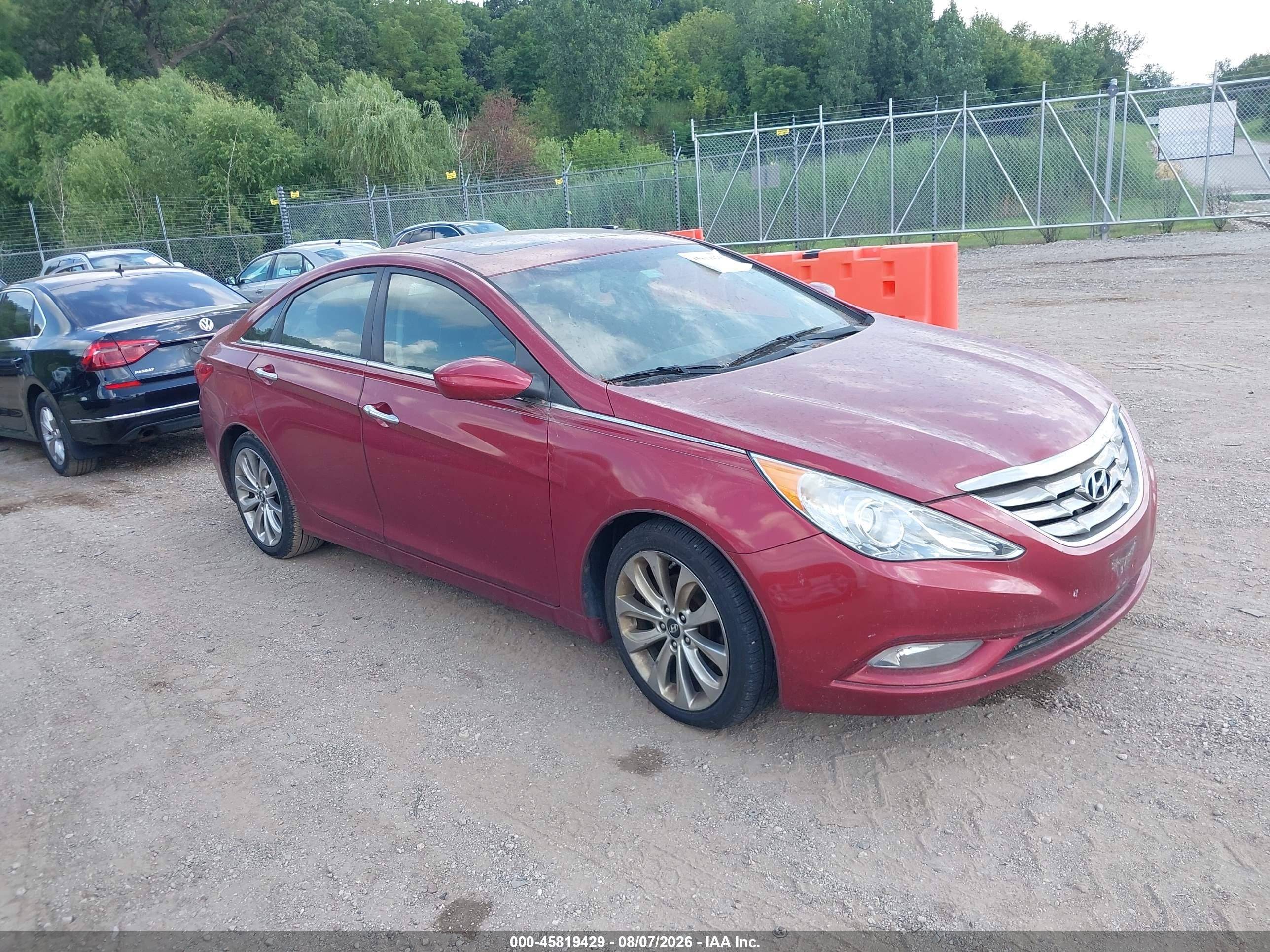 2012 Hyundai Sonata SE, VIN 5NPEC4AC7CH430421 — Normal wear