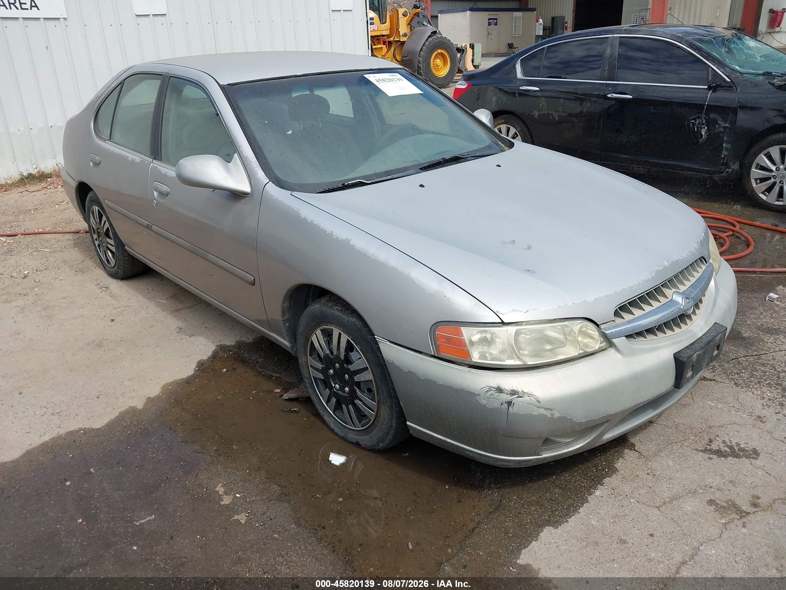 2000 Nissan Altima XE, VIN 1N4DL01D2YC246977 — Обычный износ