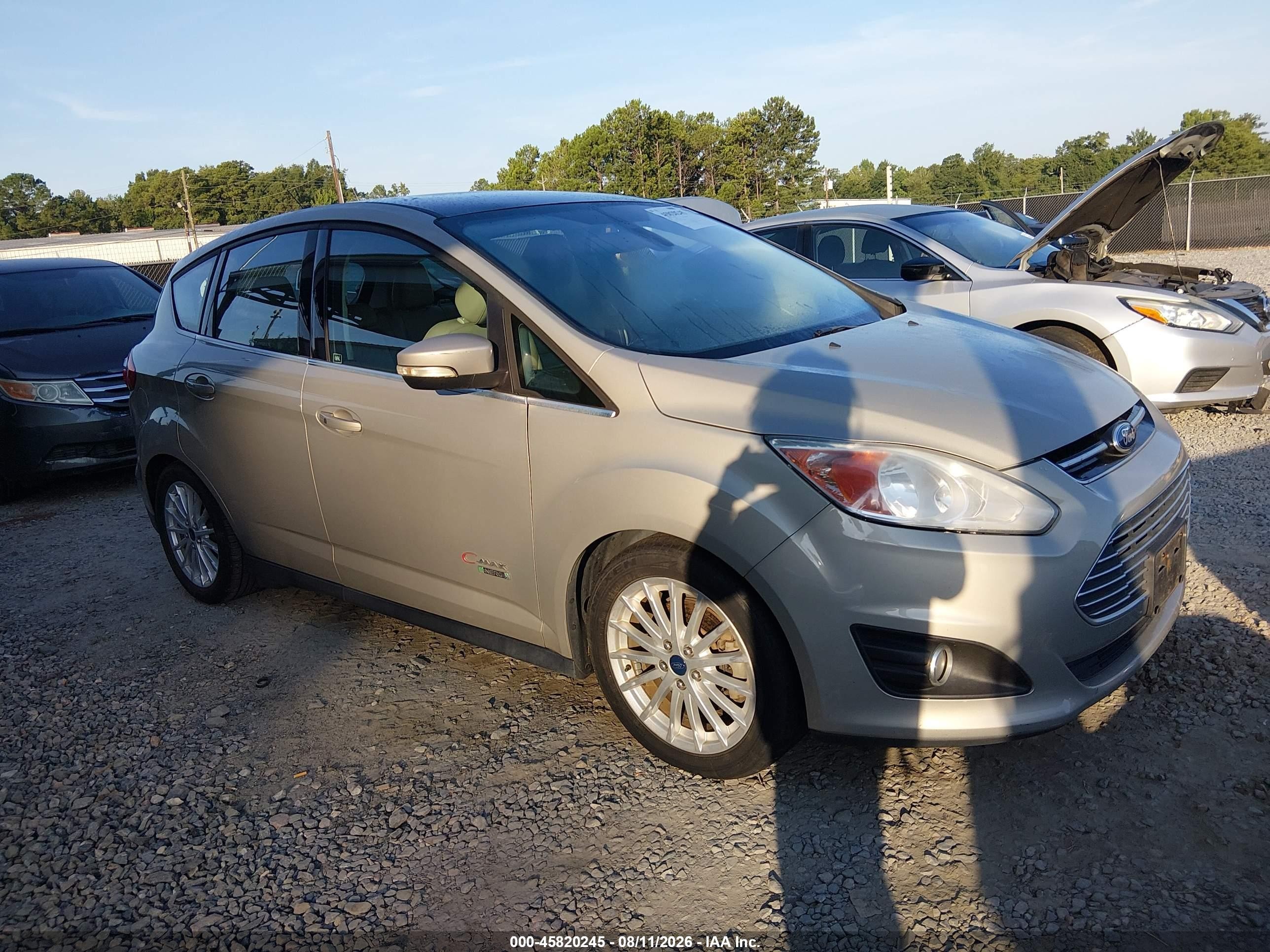 2015 Ford C-Max SEL, VIN 1FADP5CU4FL108160 — Front end