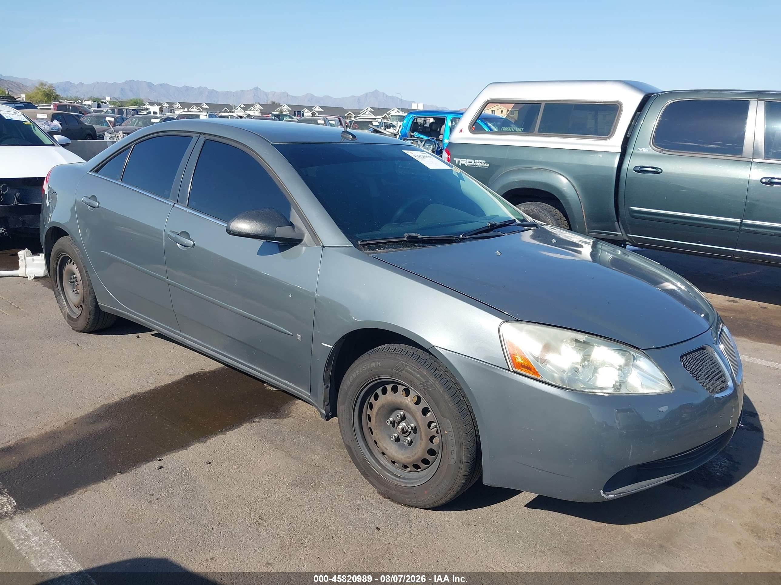 2008 Pontiac G6 1SV Value Leader, VIN 1G2ZF57B384176169 — Бок