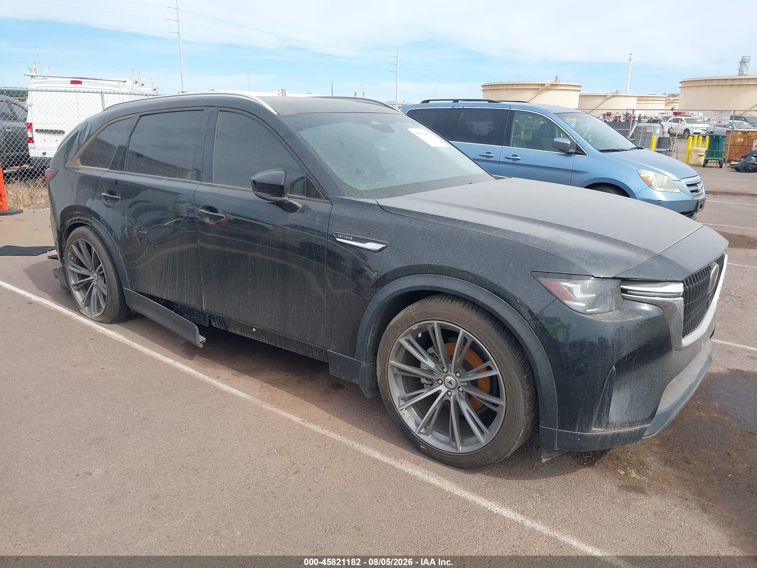 2024 Mazda CX-90 Preferred Plus, VIN JM3KKCHD6R1114918 — Зад