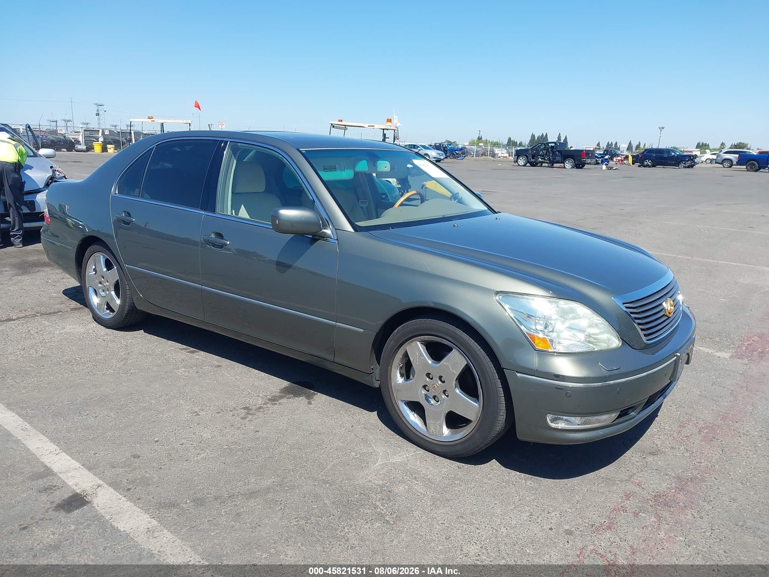 2006 Lexus LS 430, VIN JTHBN36F365048786 — Rear end