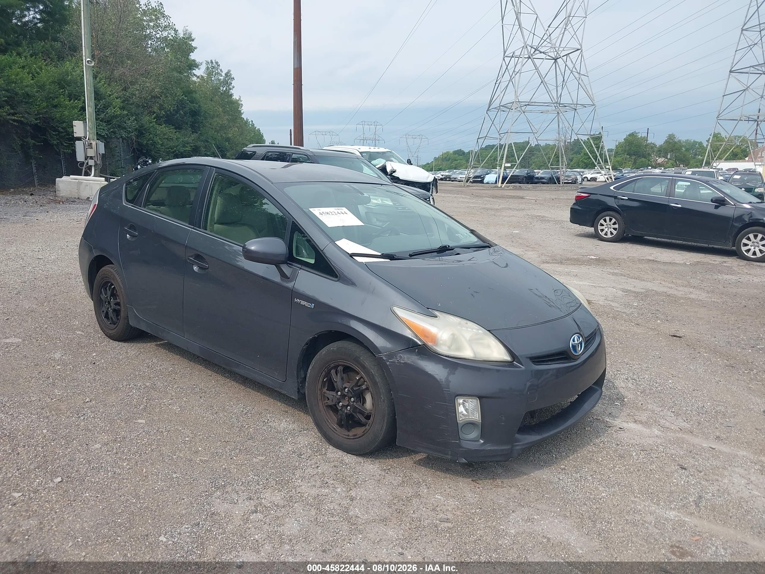 2010 Toyota Prius IV, VIN JTDKN3DU6A0038424 — Normal wear