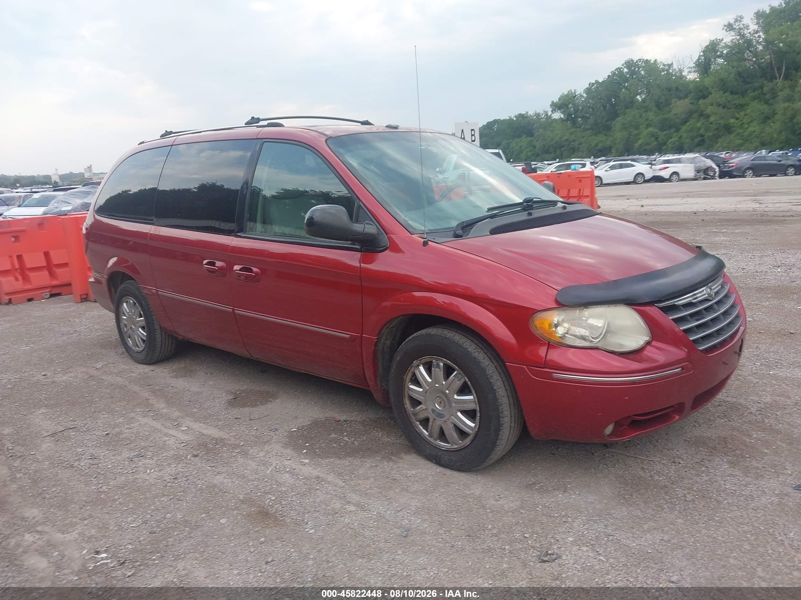 2007 Chrysler Town & Country Limited, VIN 2A4GP64L37R139941 — Normal wear