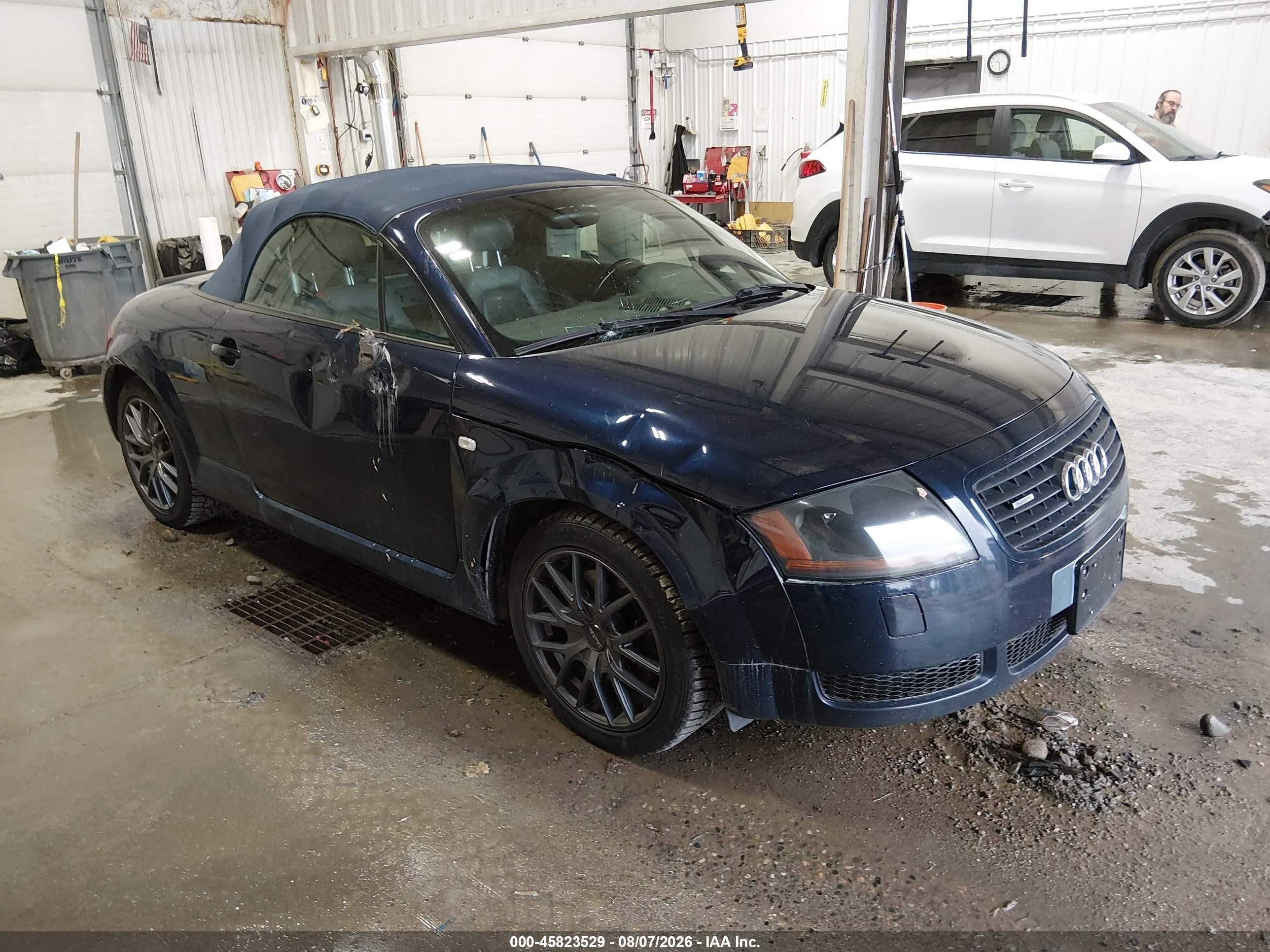 2002 Audi TT, VIN TRUUT28N121010625 — Side