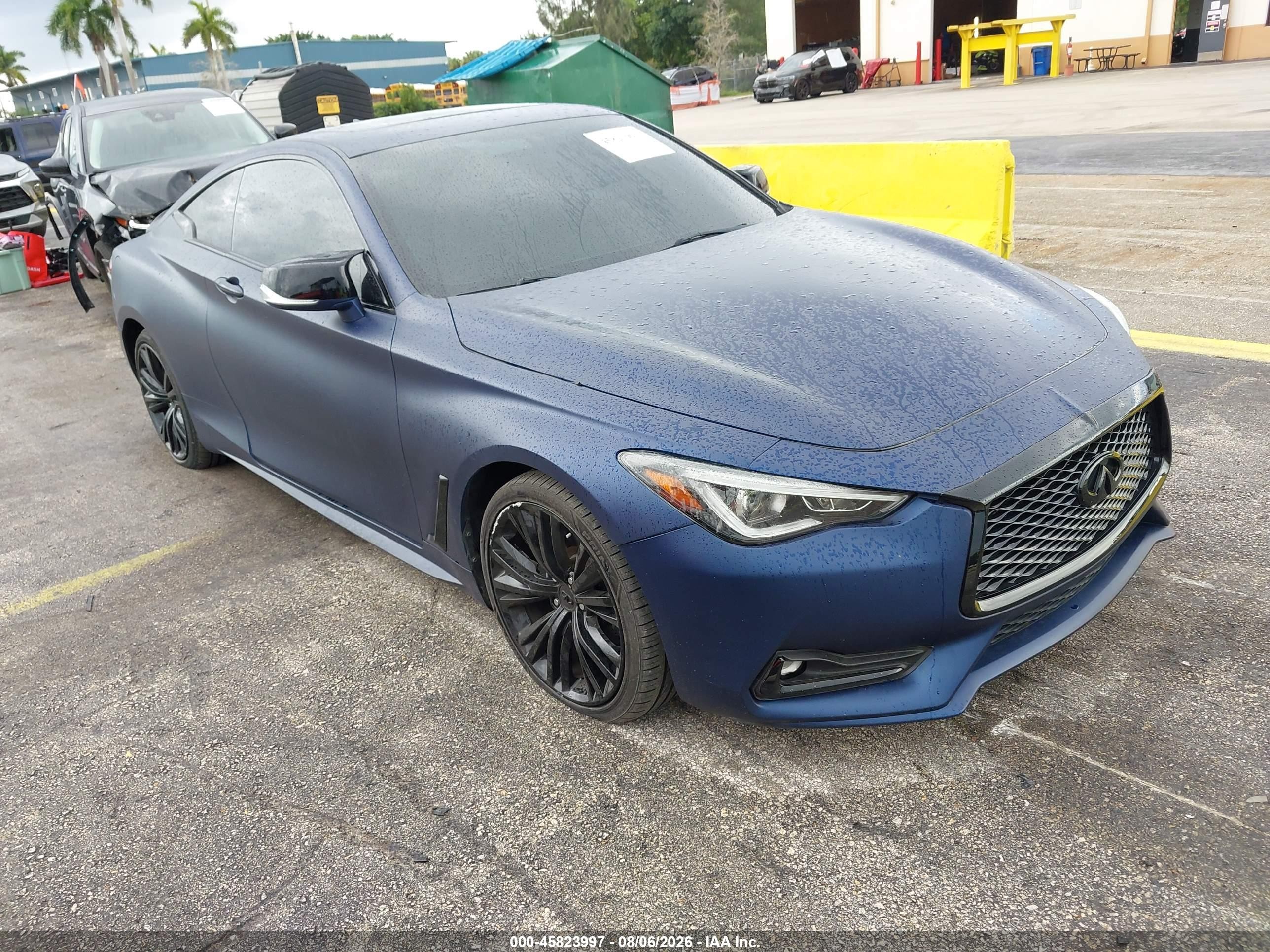 2017 Infiniti Q60 2.0t, VIN JN1CV7EKXHM362989 — Normal wear