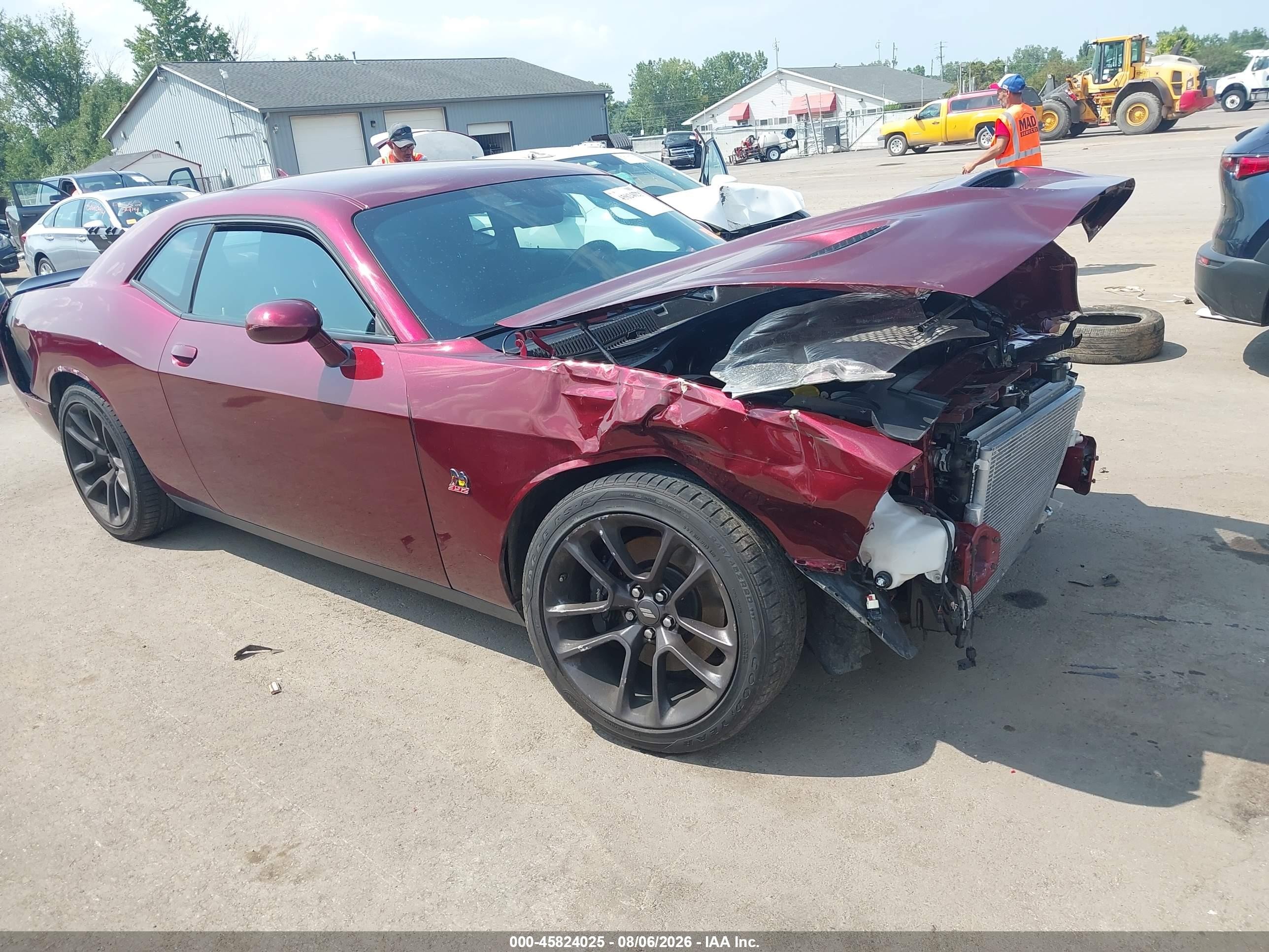 2022 Dodge Challenger R/T Scat Pack, VIN 2C3CDZFJ0NH122578 — Front end