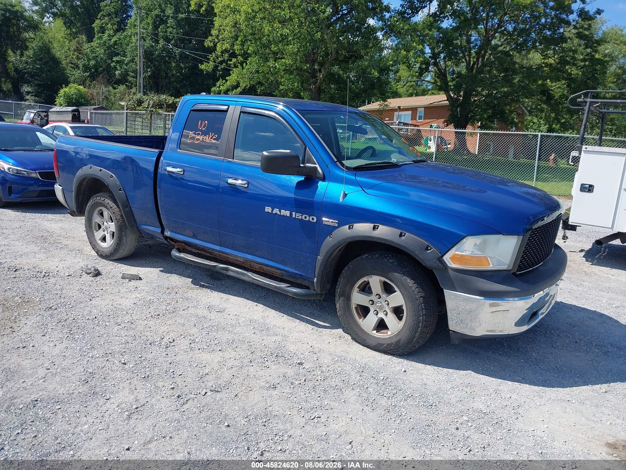 2011 Ram 1500 Big Horn, VIN 1D7RV1GT1BS598014 — Normal wear