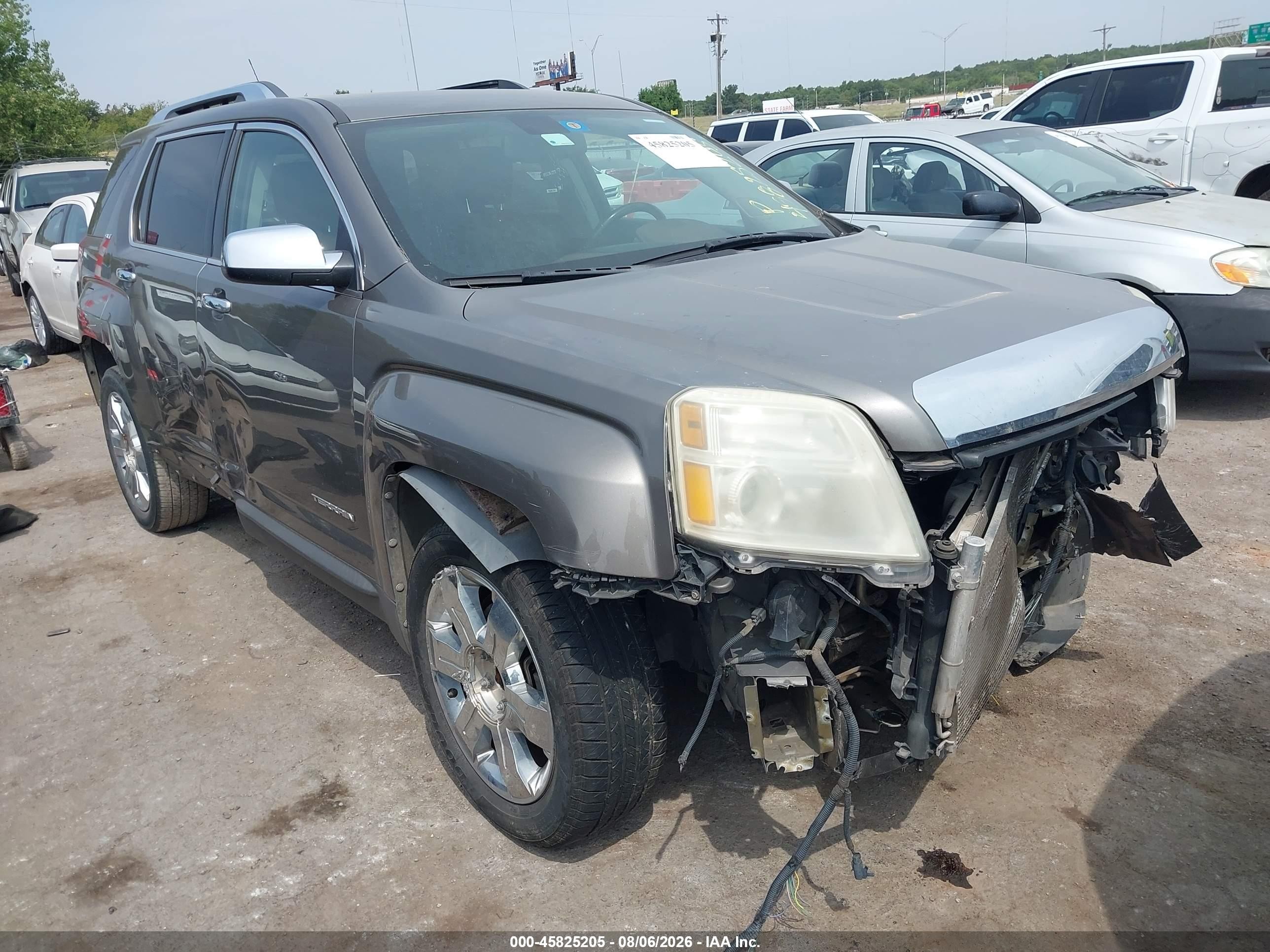 2011 GMC Terrain SLT-2, VIN 2CTFLWE57B6408339 — Normal wear