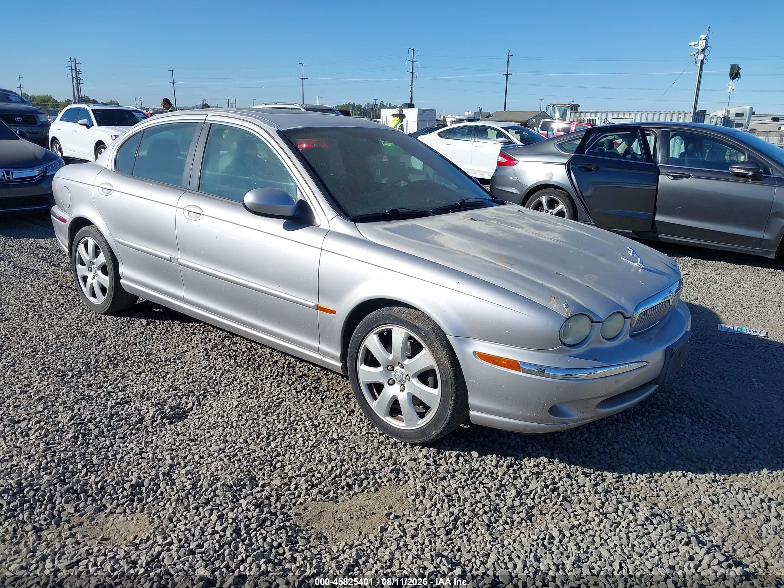 2005 Jaguar X-Type 3.0L, VIN SAJWA51A05WE57833 — Normal wear