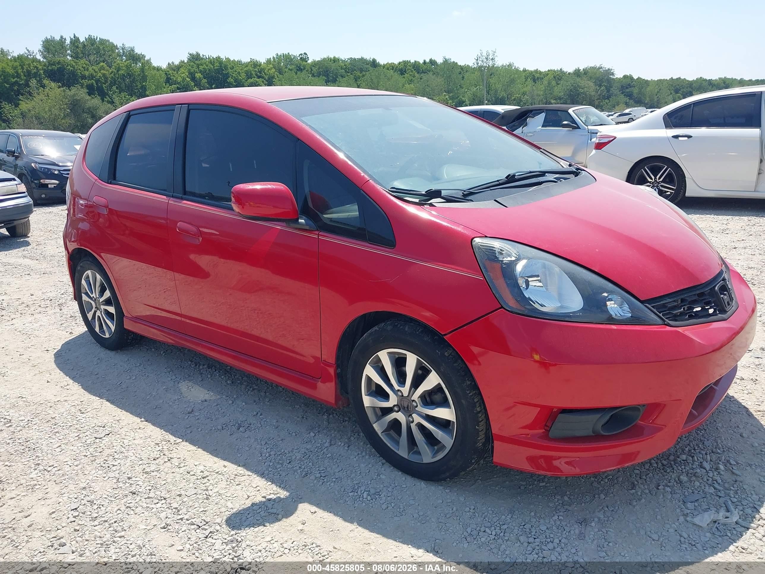 2013 Honda Fit Sport, VIN JHMGE8H51DC041447 — Normal wear