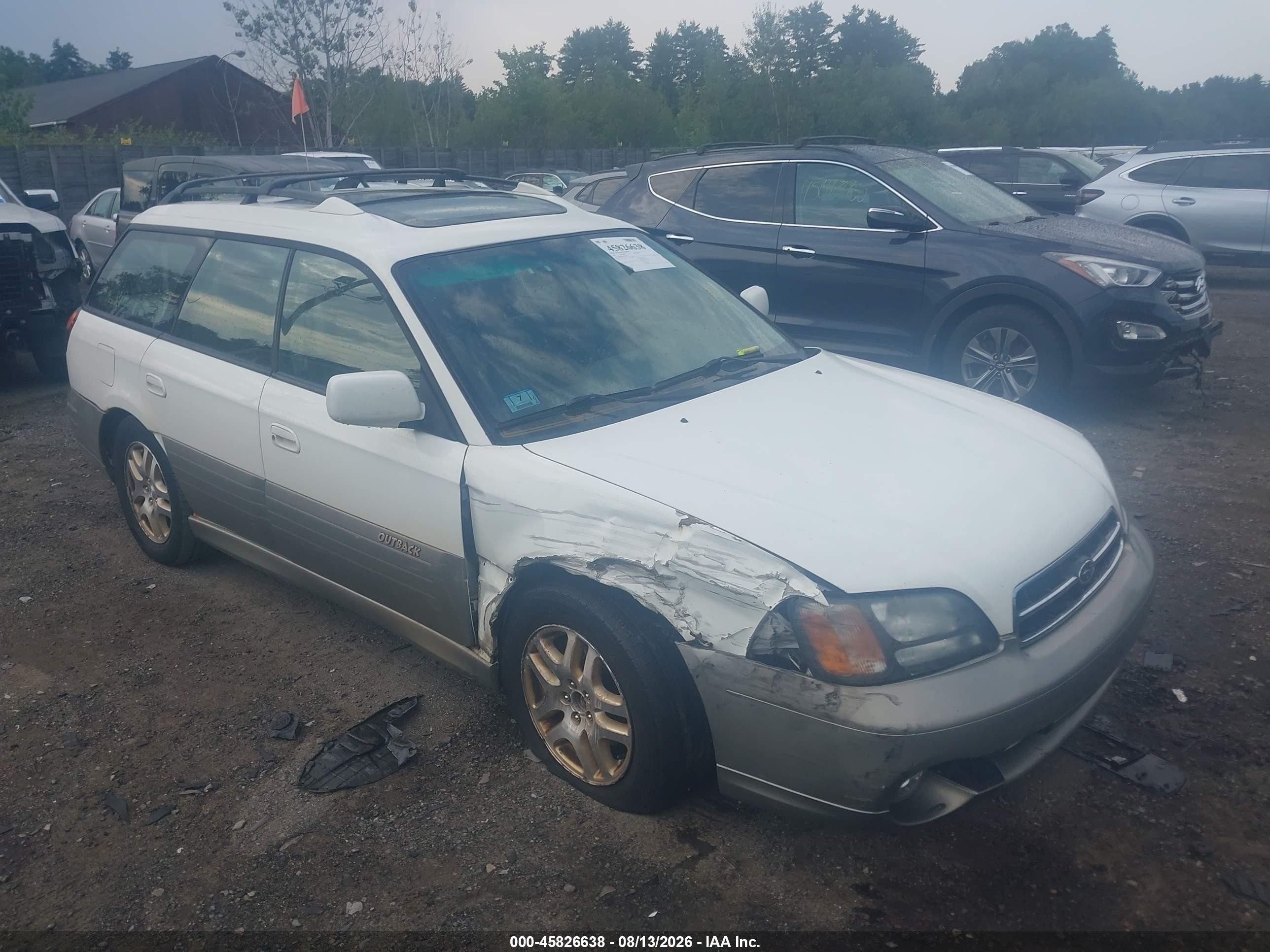 2001 Subaru Legacy Outback Limited, VIN 4S3BH686017678057 — Перед